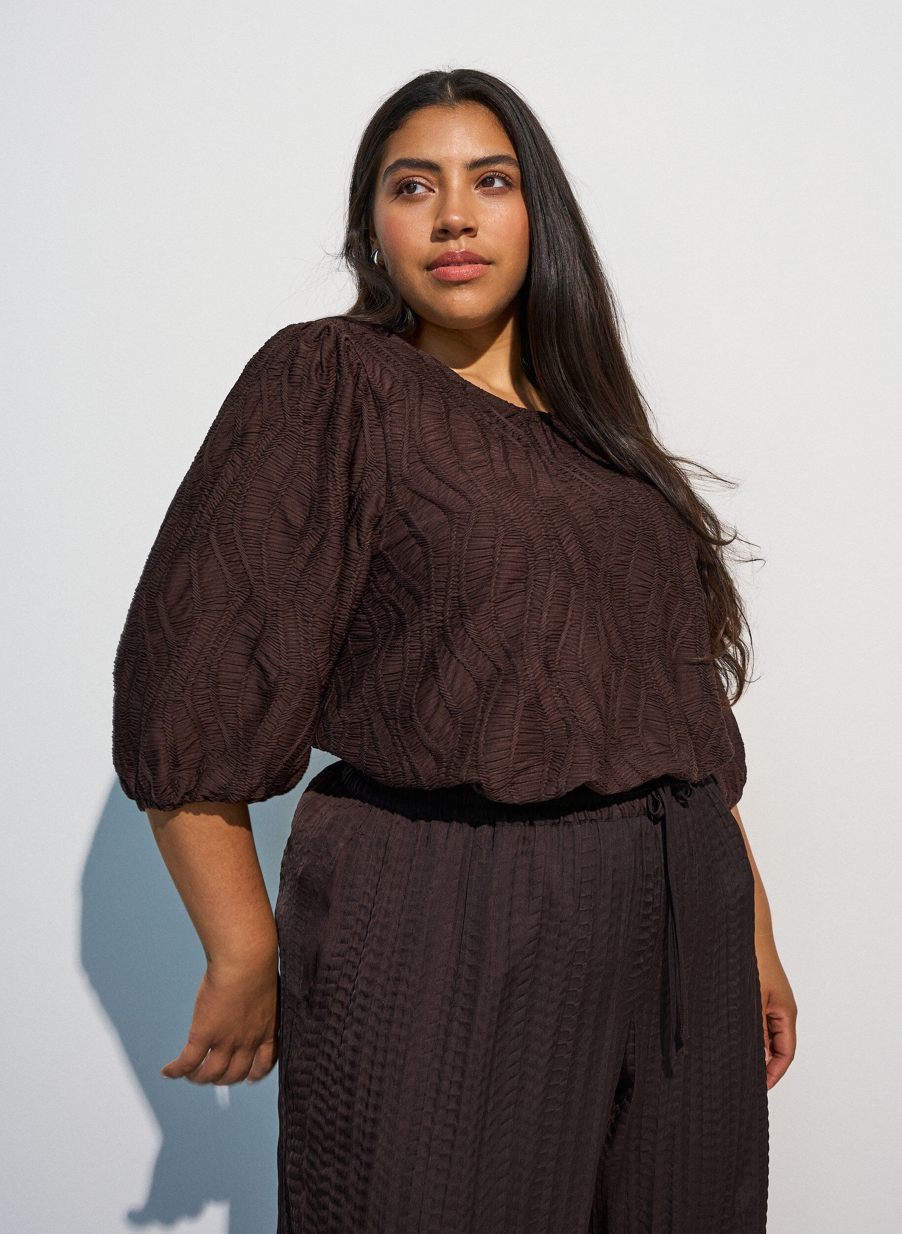 Blouse met textuur en 3/4 mouwen, Bruin, Model