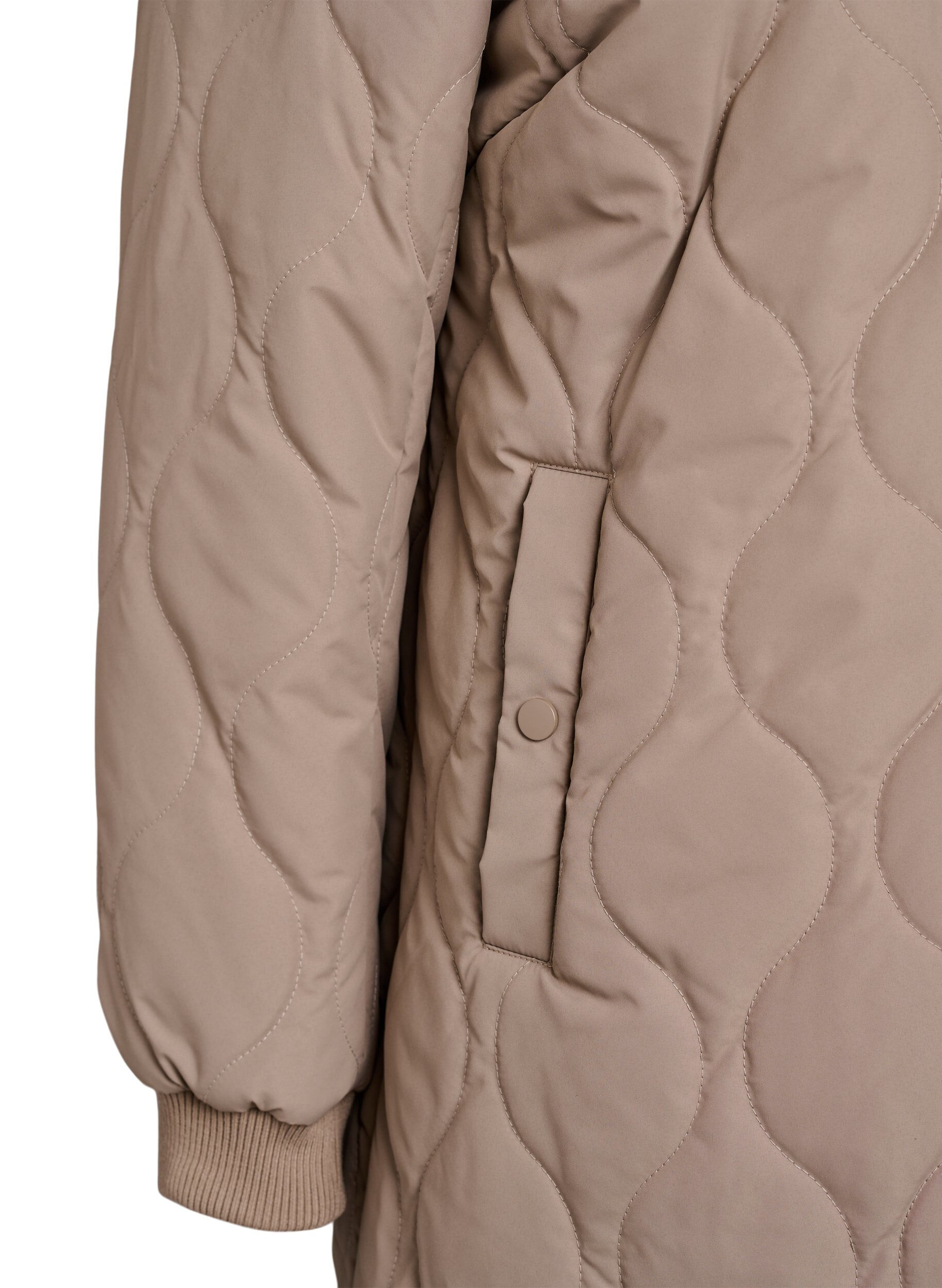 ZizziHalflange gewatteerde jas met een capuchon, Bruin, Packshot image number 3