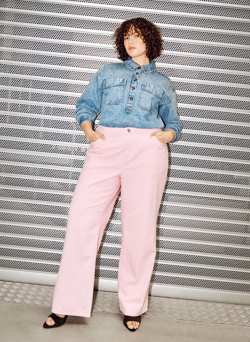 Myra jeans in gekleurd denim met wide fit en een gestructureerd patroon, Rood, Image