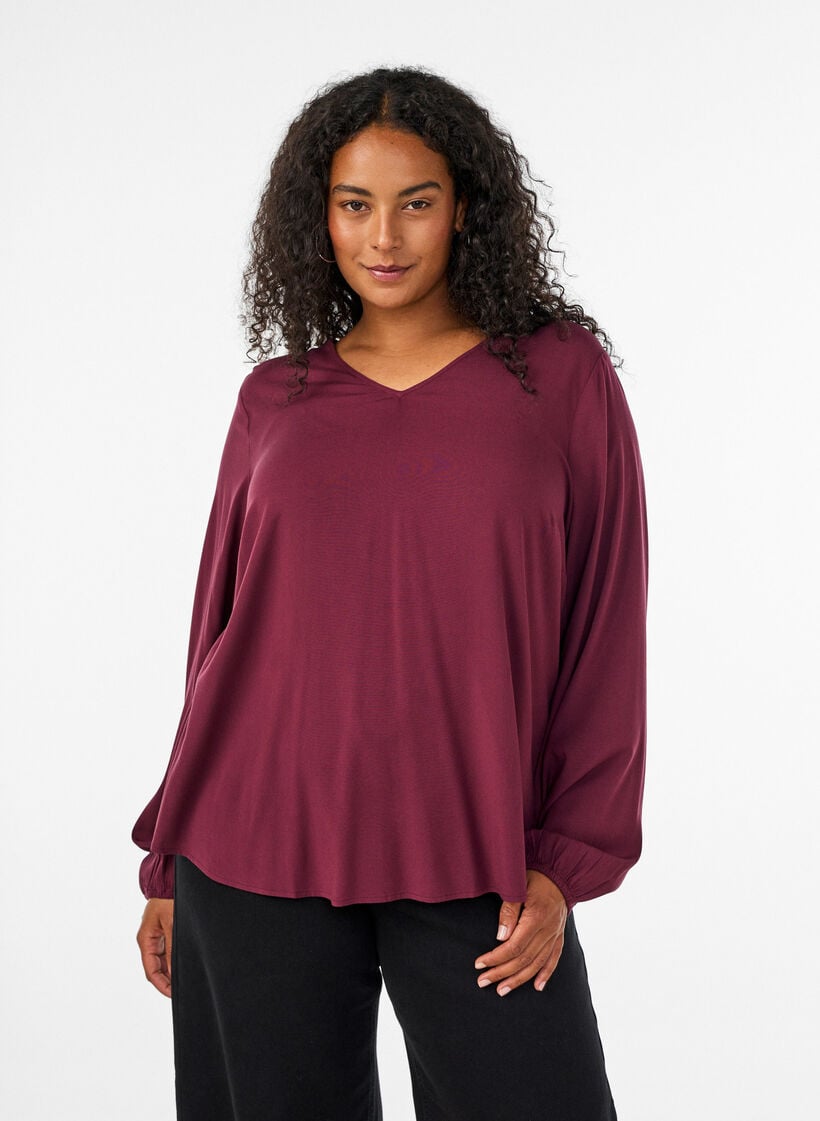 Viscose blouse met V-hals en afgeronde zoom, Rood, Model image number 0