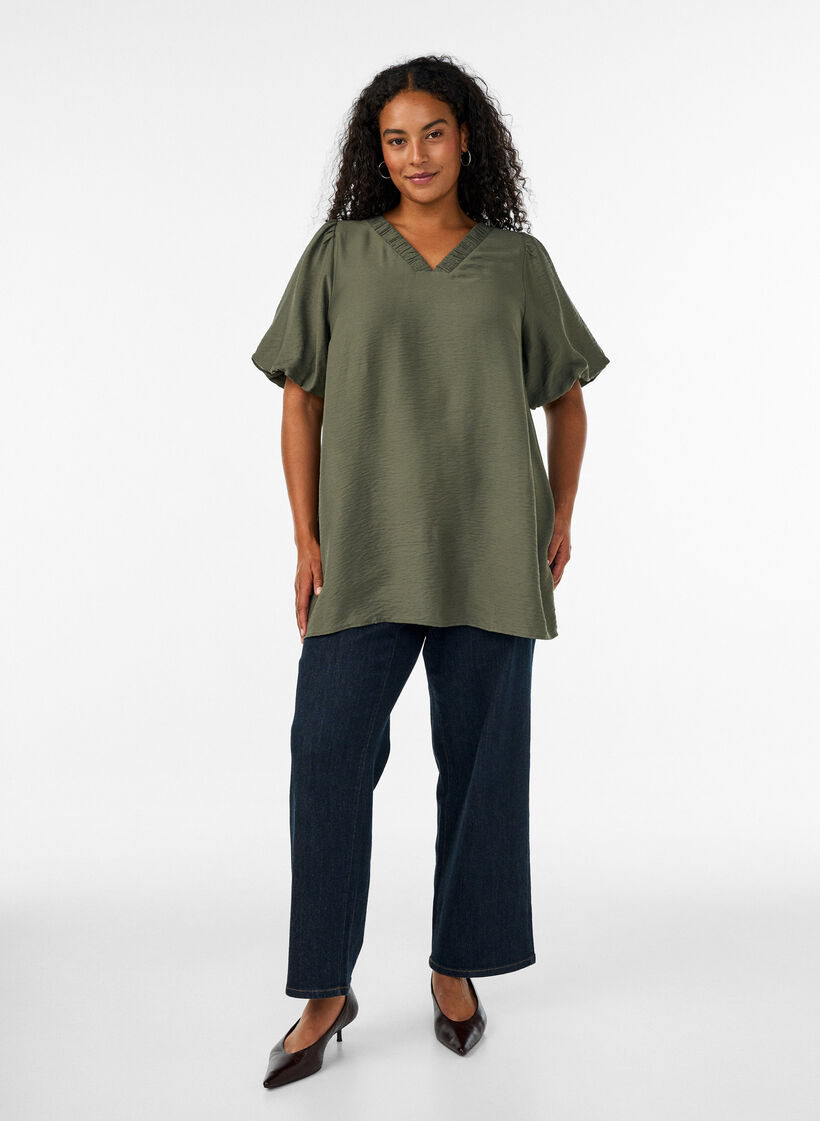 Tunic met ballonnenmouwen en een V-hals, Groen, Model image number 1