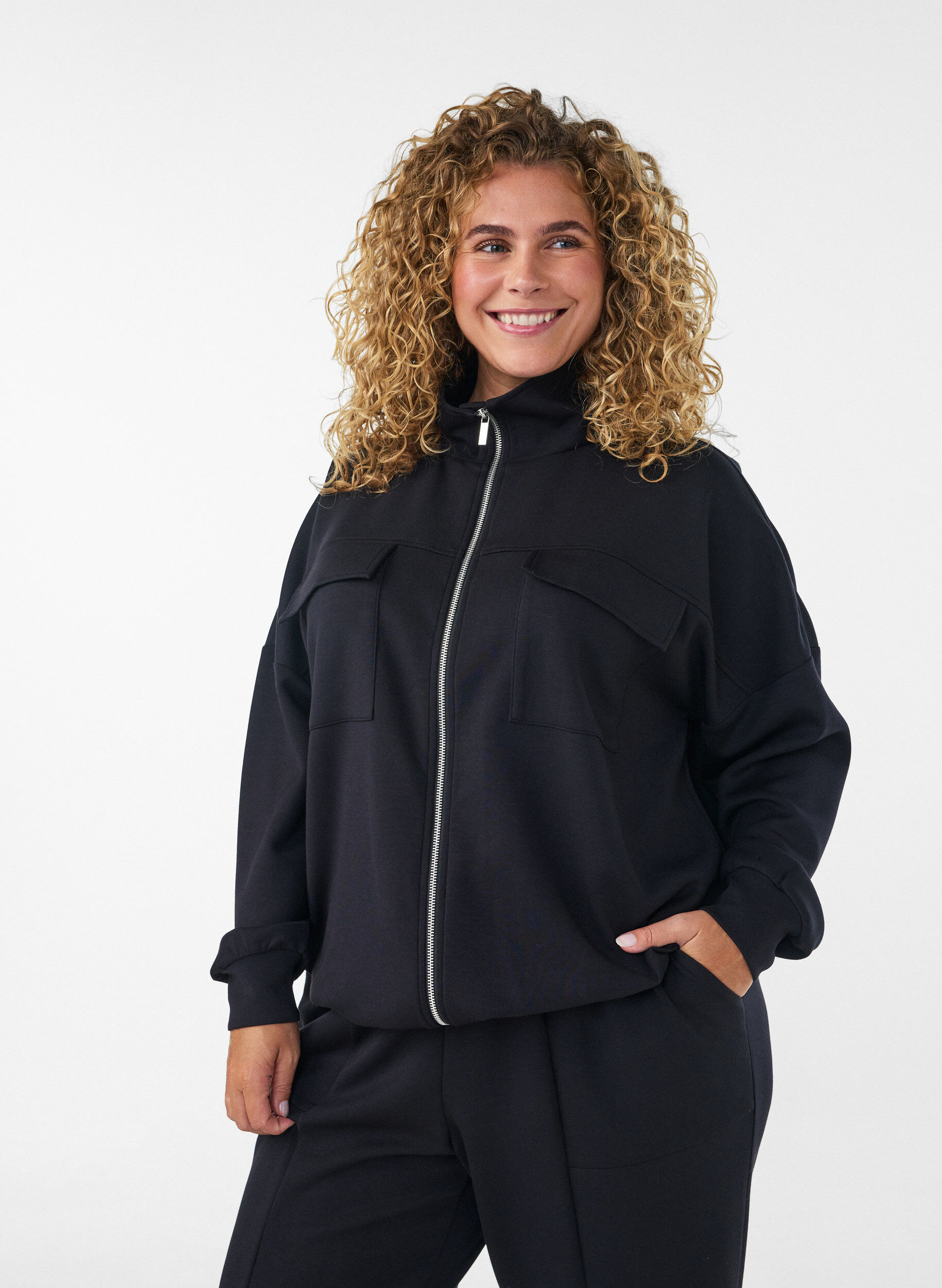 Jersey vest met rits en hoge kraag, Zwart, Model