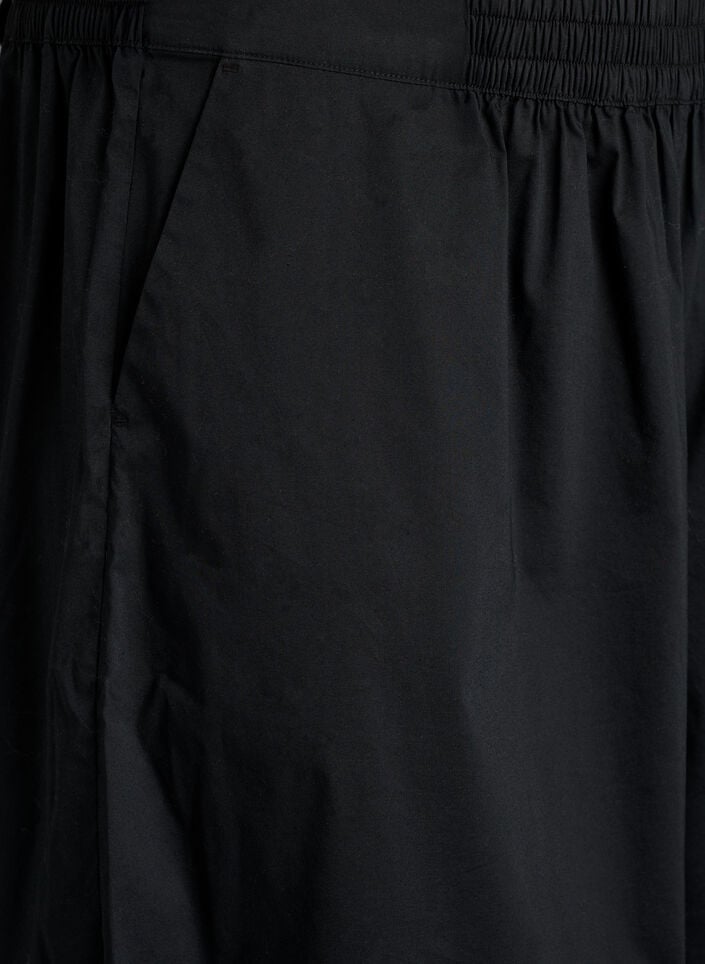 Ballonbroek met zakken en een elastische tailleband, Zwart, Packshot image number 2