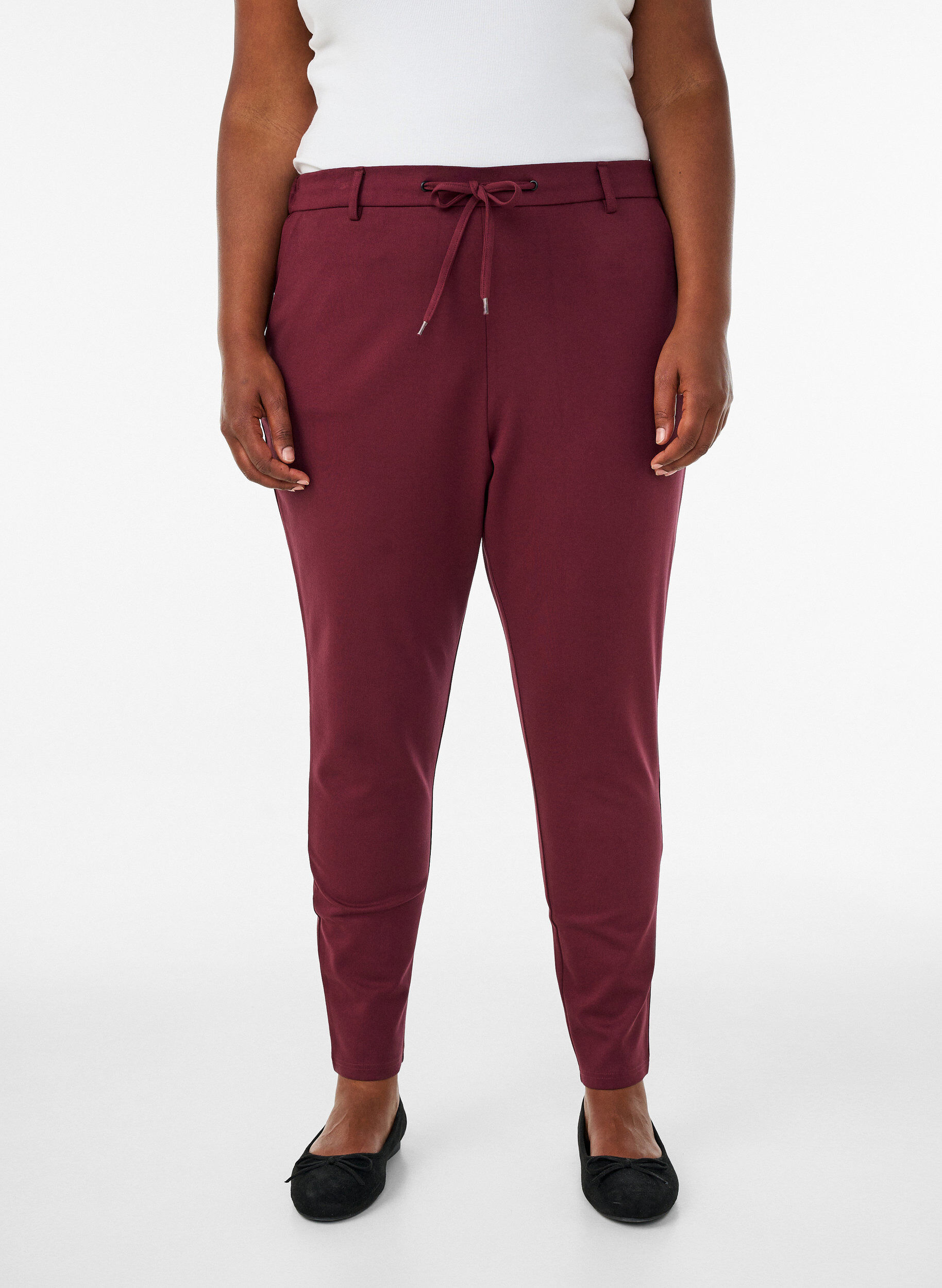 ZizziCropped Maddison broek, Rood, Model image number 2