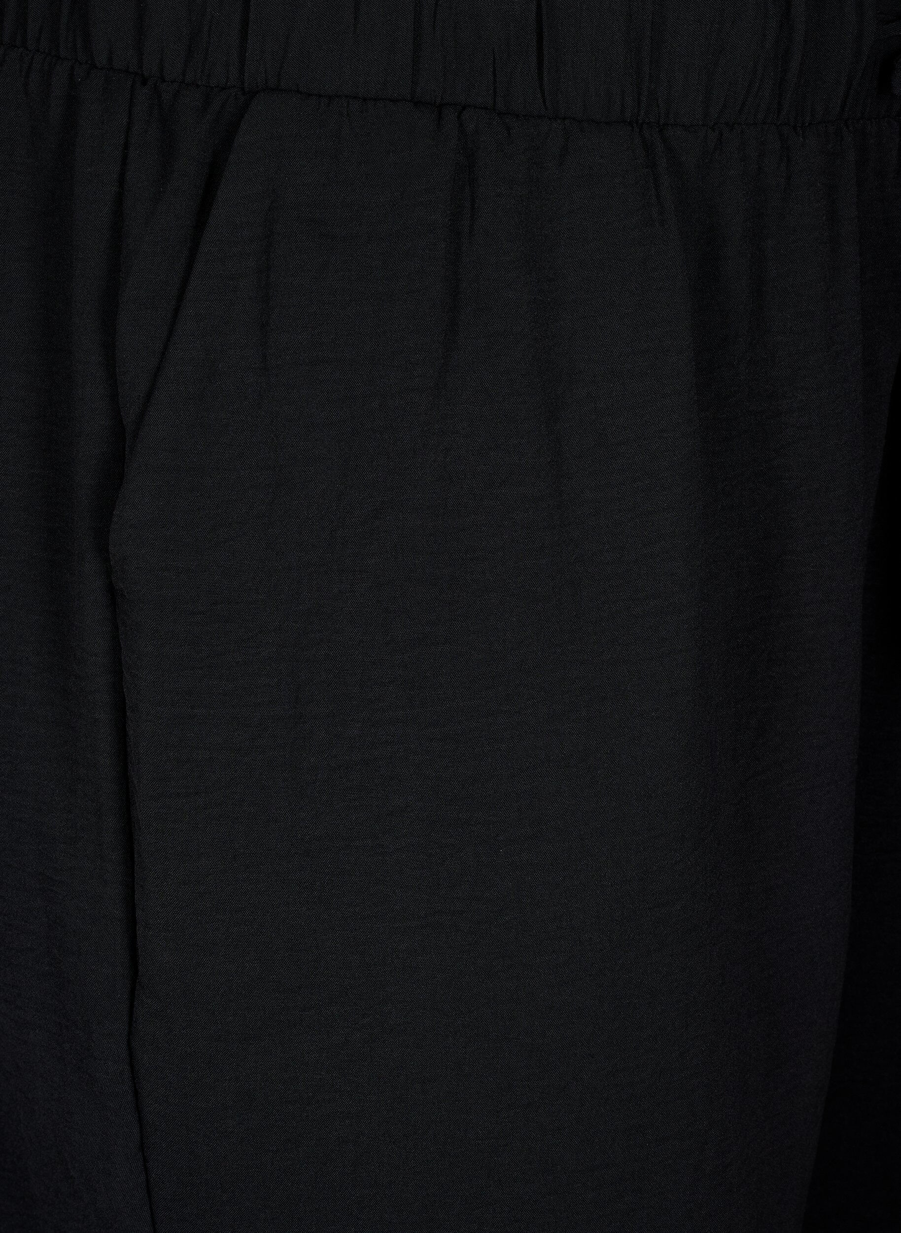 ZizziKorte broek met zakken en elastische tailleband, Zwart, Packshot image number 2