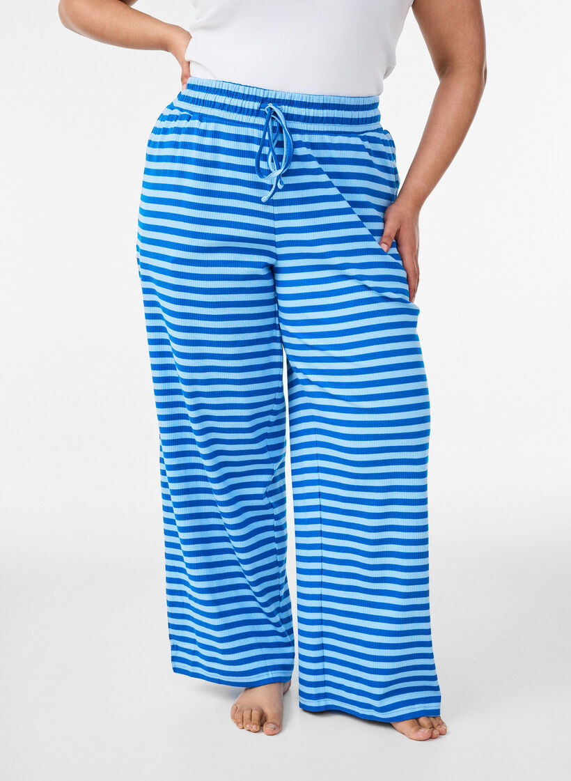 Pantalon de pyjama ray&eacute; &agrave; taille haute et coupe ample, Bleu Clair, Model image number 2