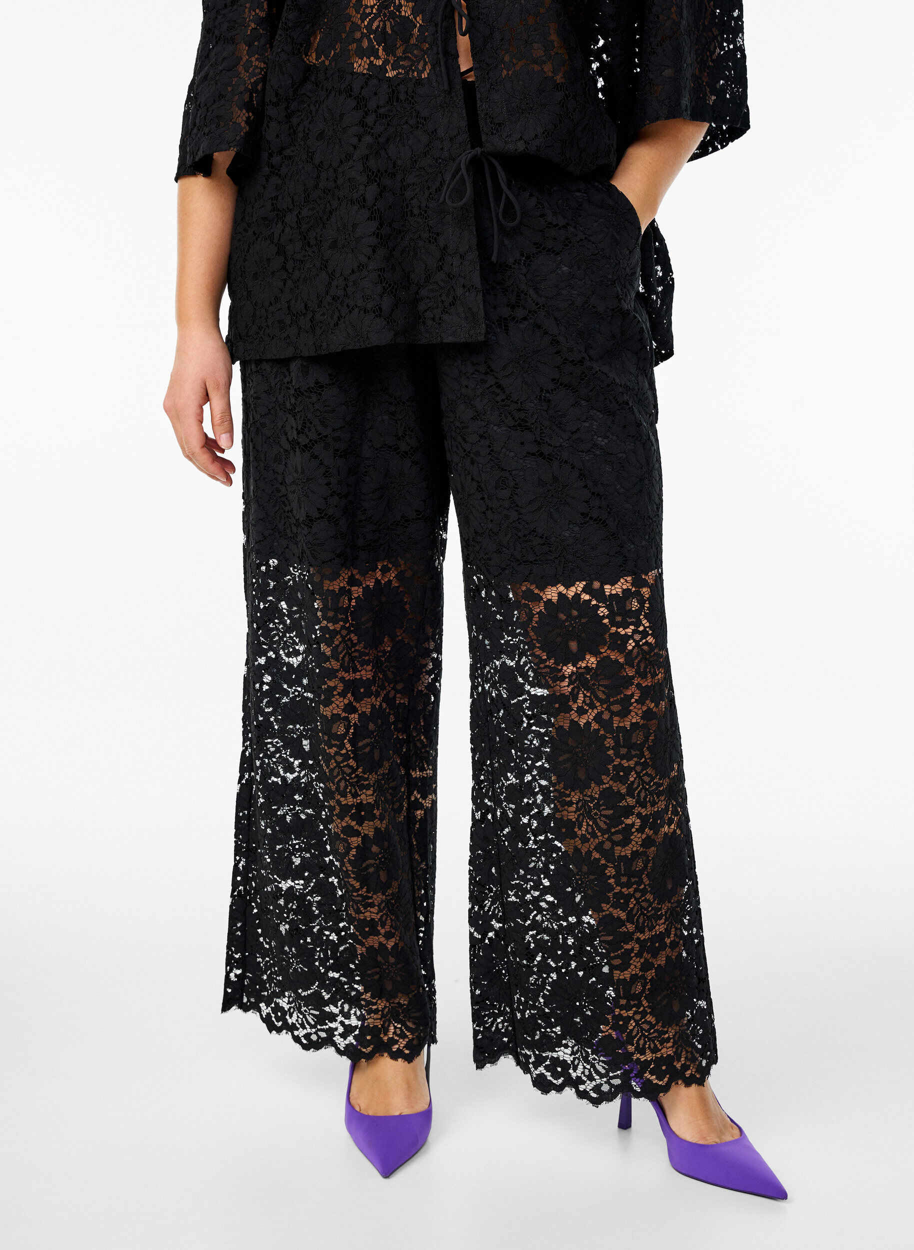 ZizziKanten broek met hoge taille en zakken, Zwart, Model image number 2