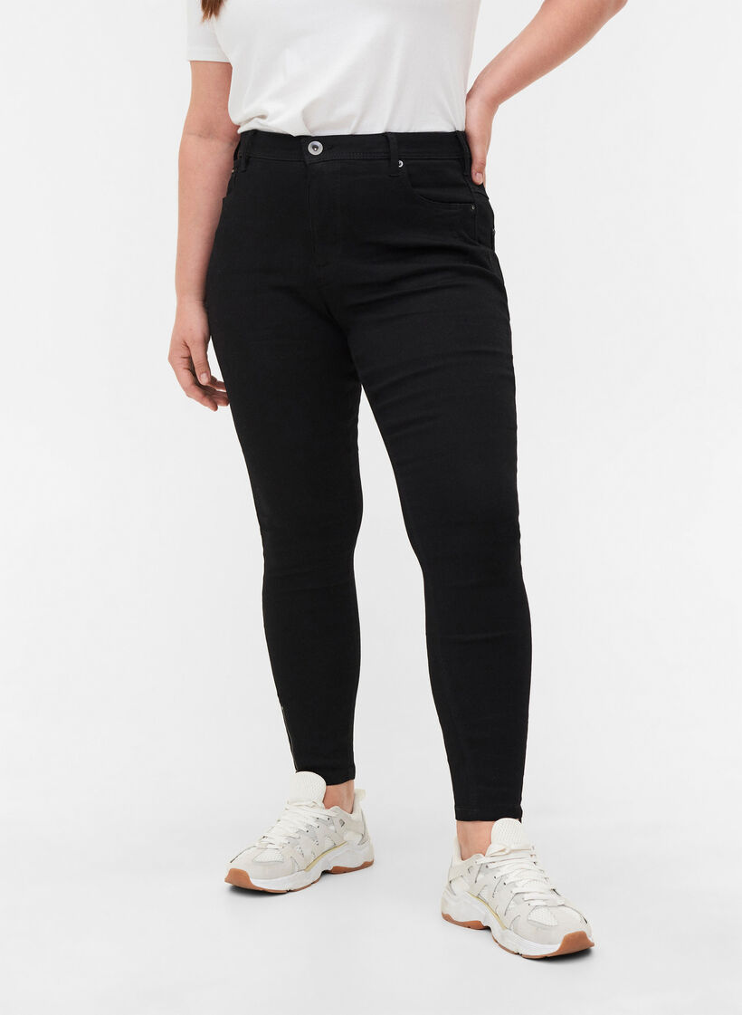 Cropped Amy jeans met rits, Zwart, Model image number 3