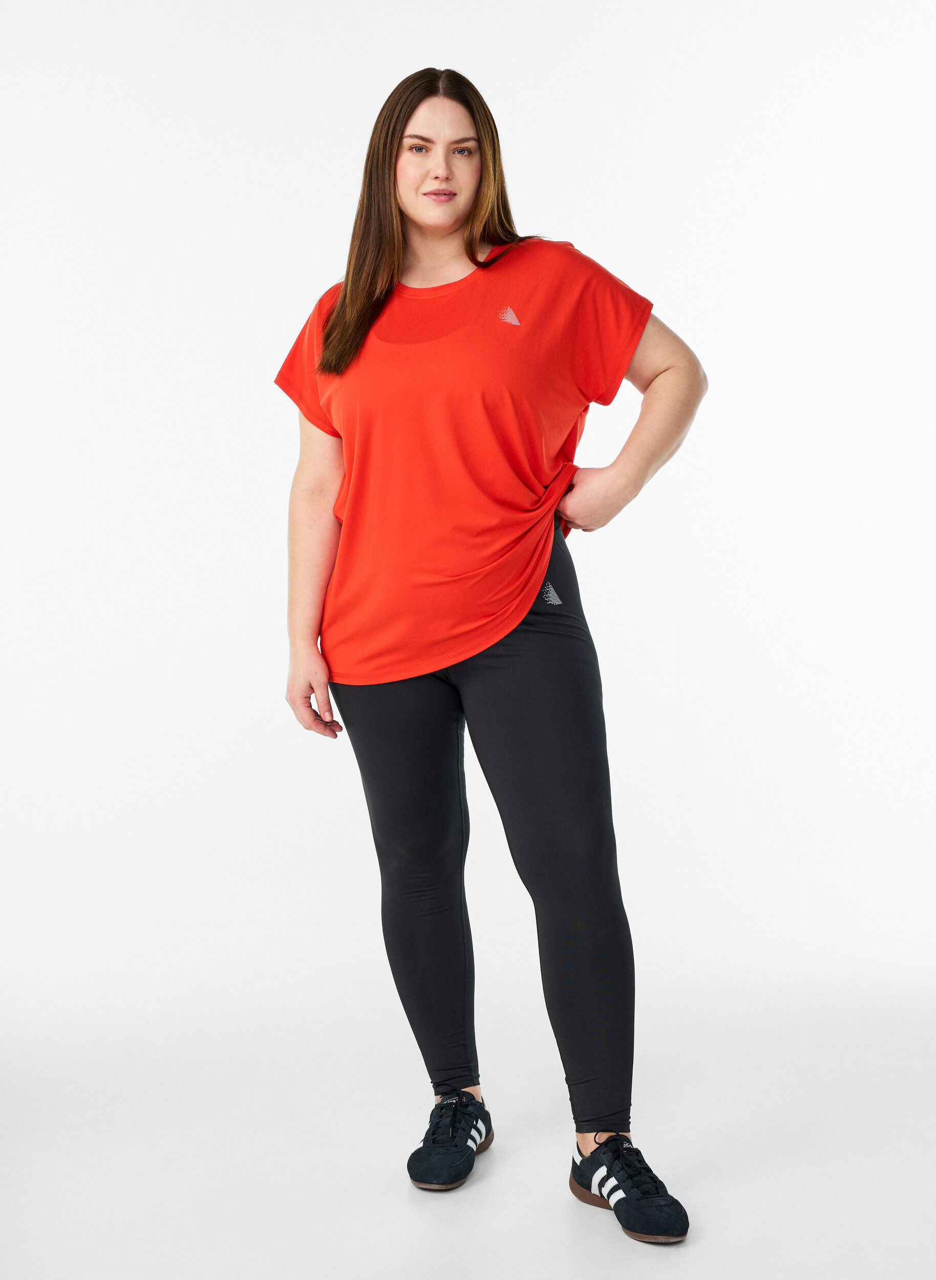 ZizziEffen gekleurd trainingsshirt, Oranje, Model image number 1