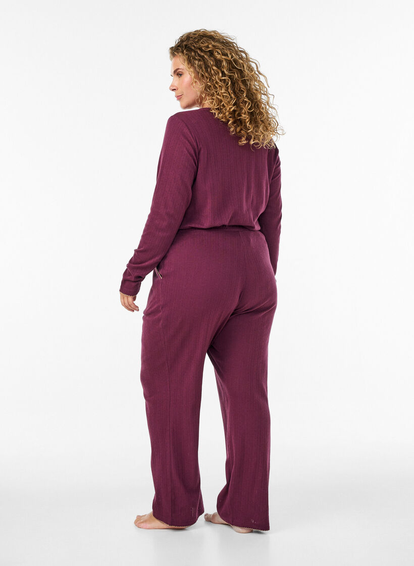 Pyjamabroek van biologisch katoen met gaatjesborduurwerk, Donker Bordeaux, Model image number 1