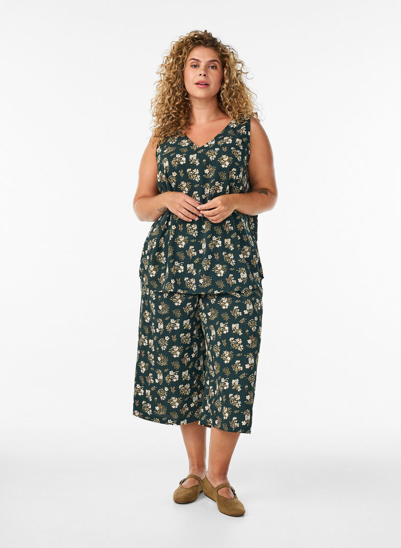 Top met print en V-hals, Groen, Model image number 0