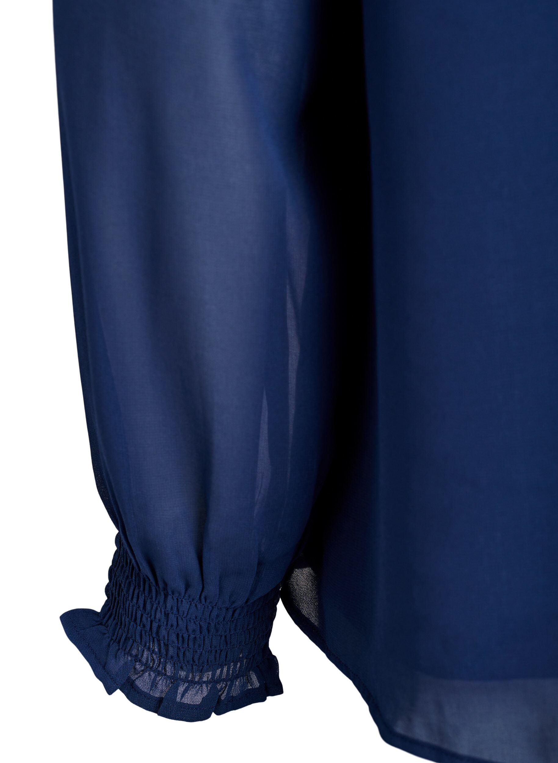 ZizziBlouse met doorschijnende mouwen en smockdetails, Blauw, Packshot image number 3