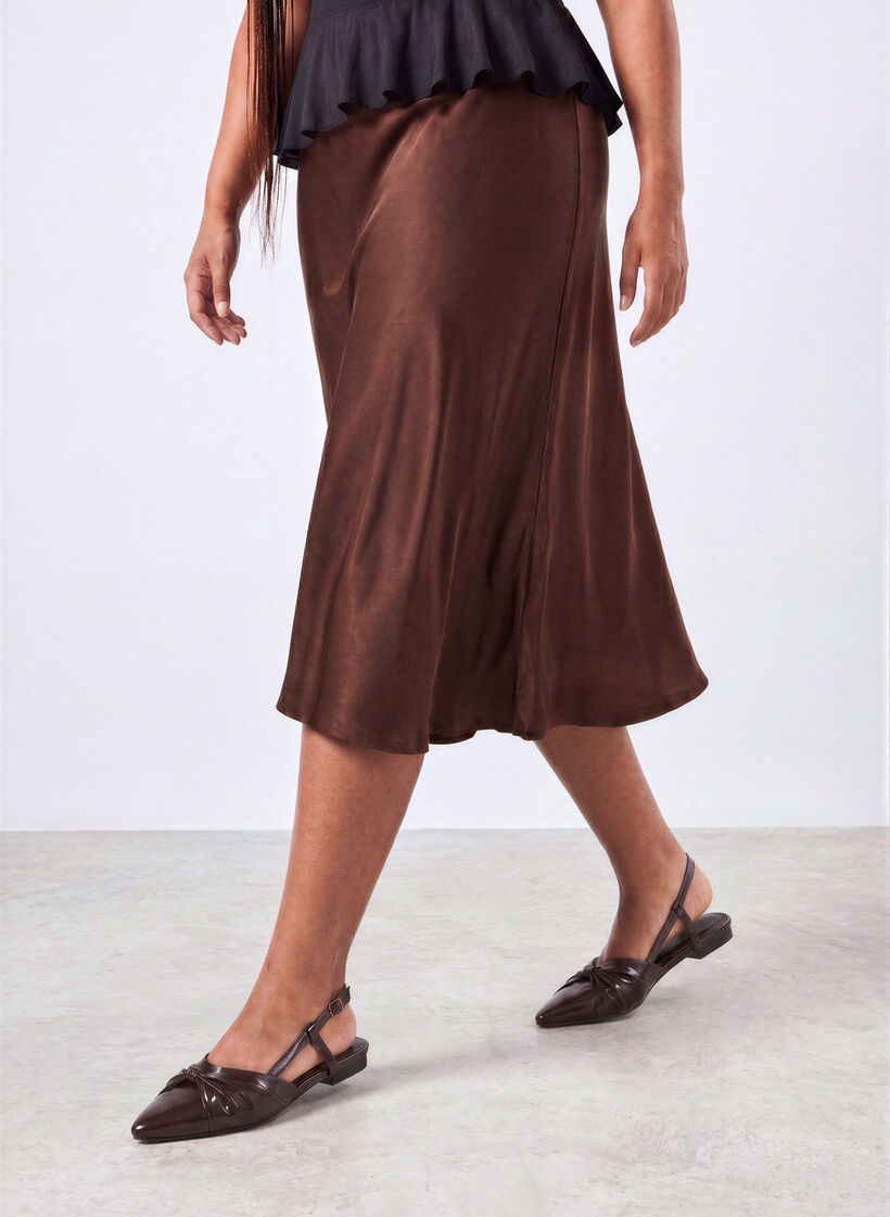 Slingback met strikdetail en lakuitstraling, Bruin, Model image number 0