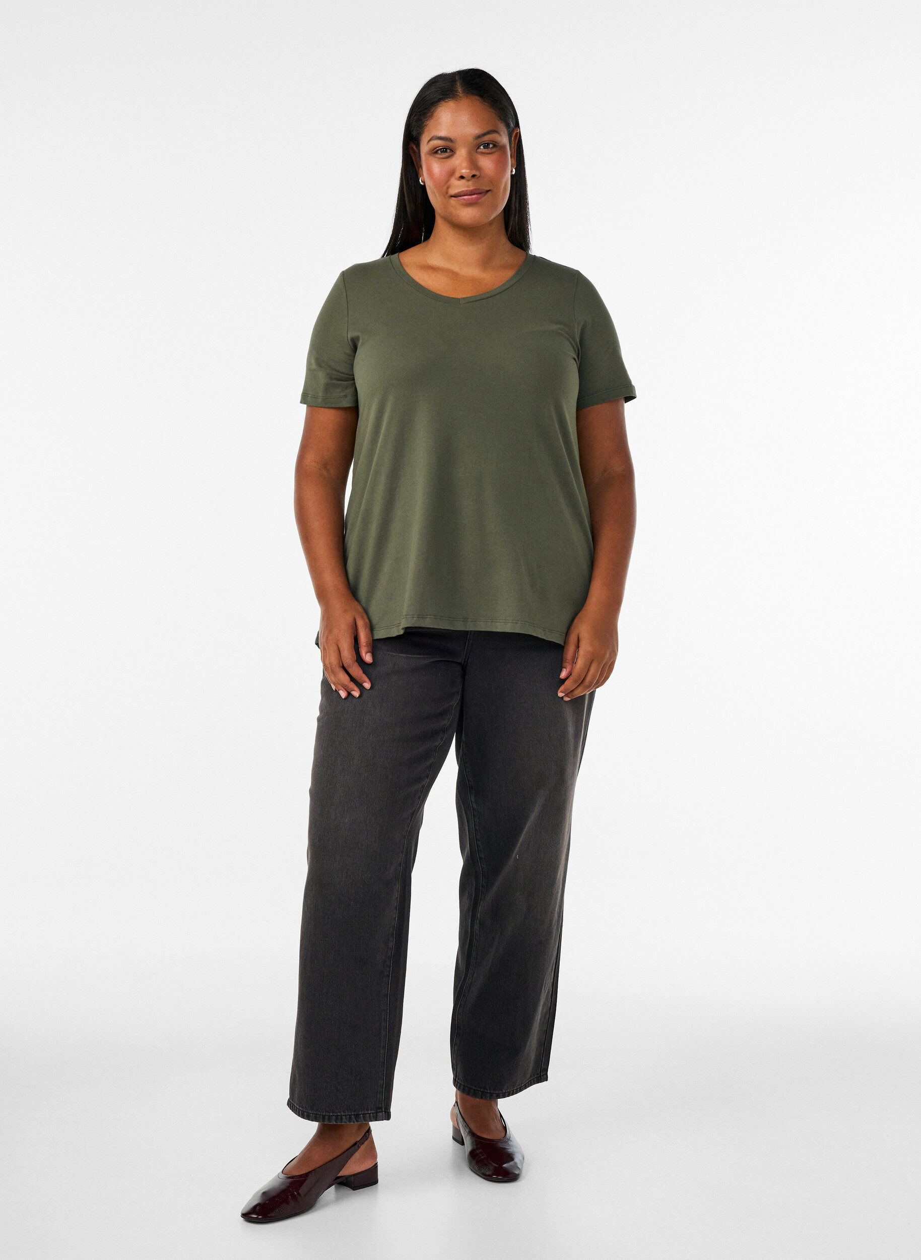 ZizziEffen basic T-shirt van katoen, Groen, Model image number 1