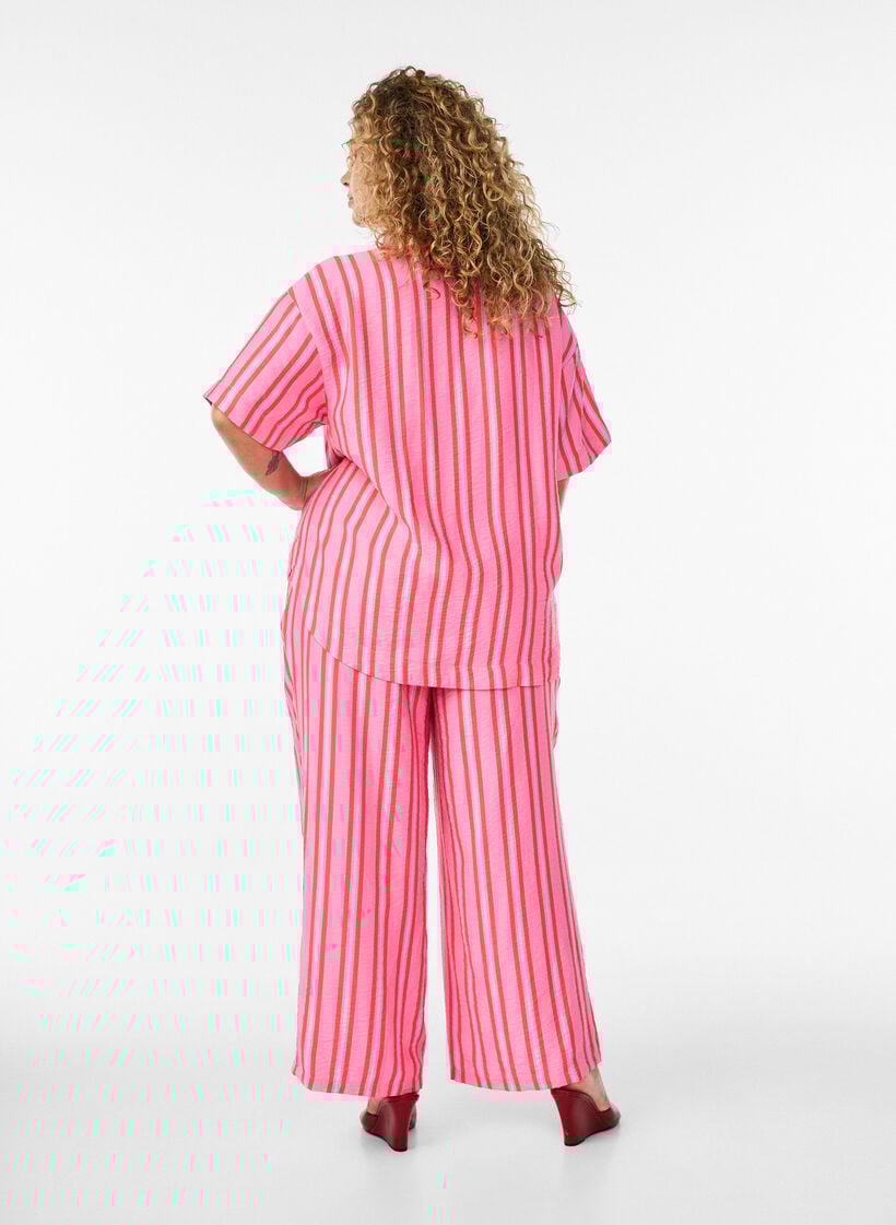 Gestreepte broek met hoge taille en wijde pijpen, Roze, Model