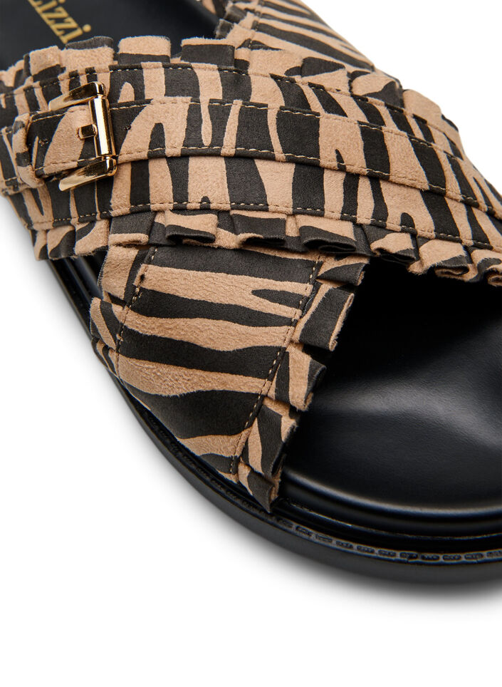Wide fit - Instapsandaal met ruche details, Zebra AOP, Packshot