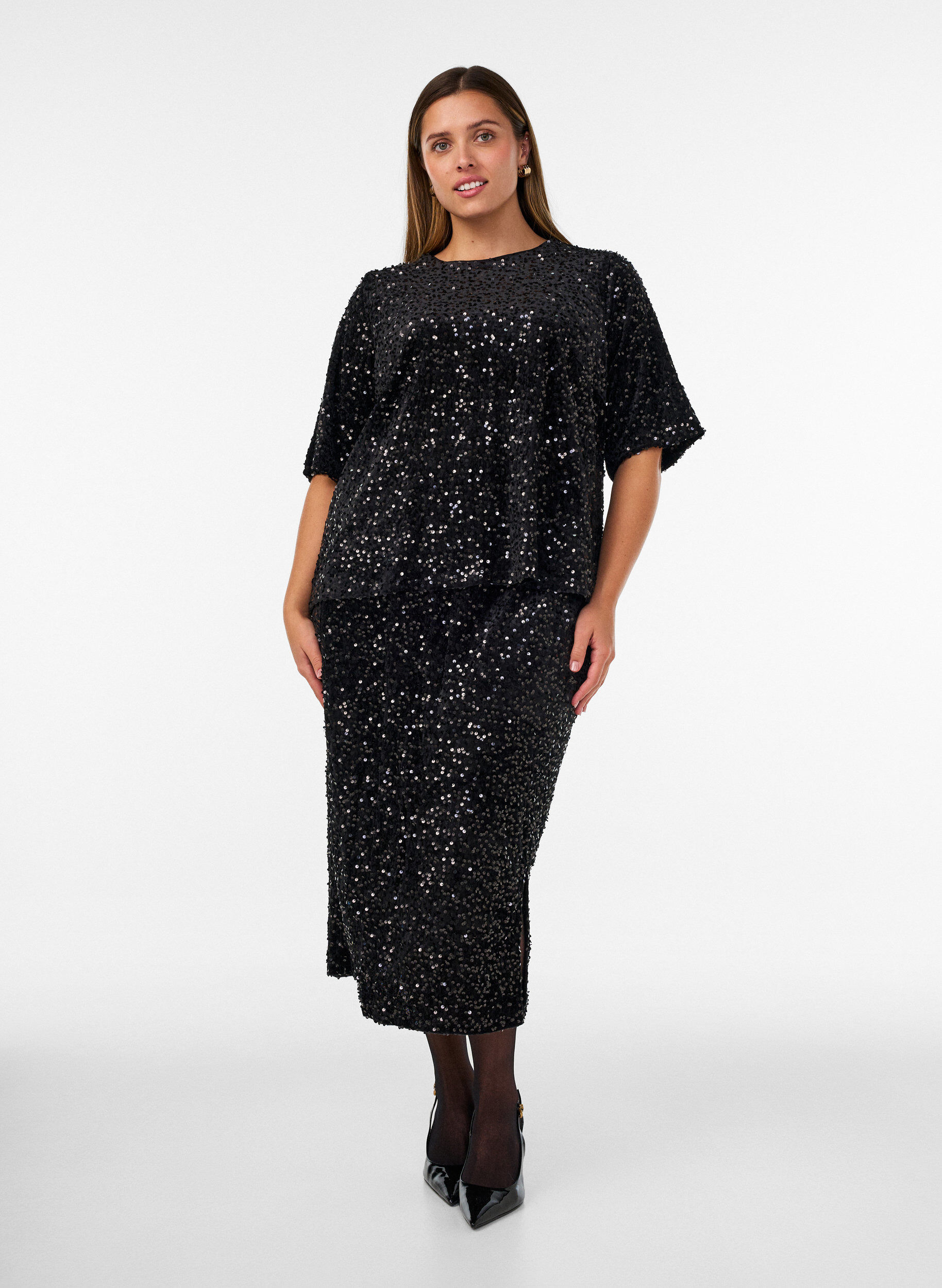ZizziPaillettenblouse met mouwen tot de elleboog, Zwart, Model image number 1
