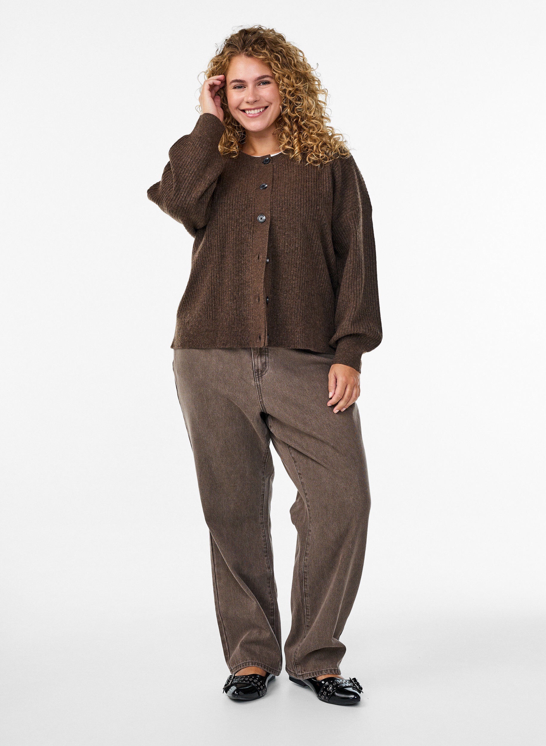 ZizziVest van ribtricot met knopen, Bruin, Model image number 1