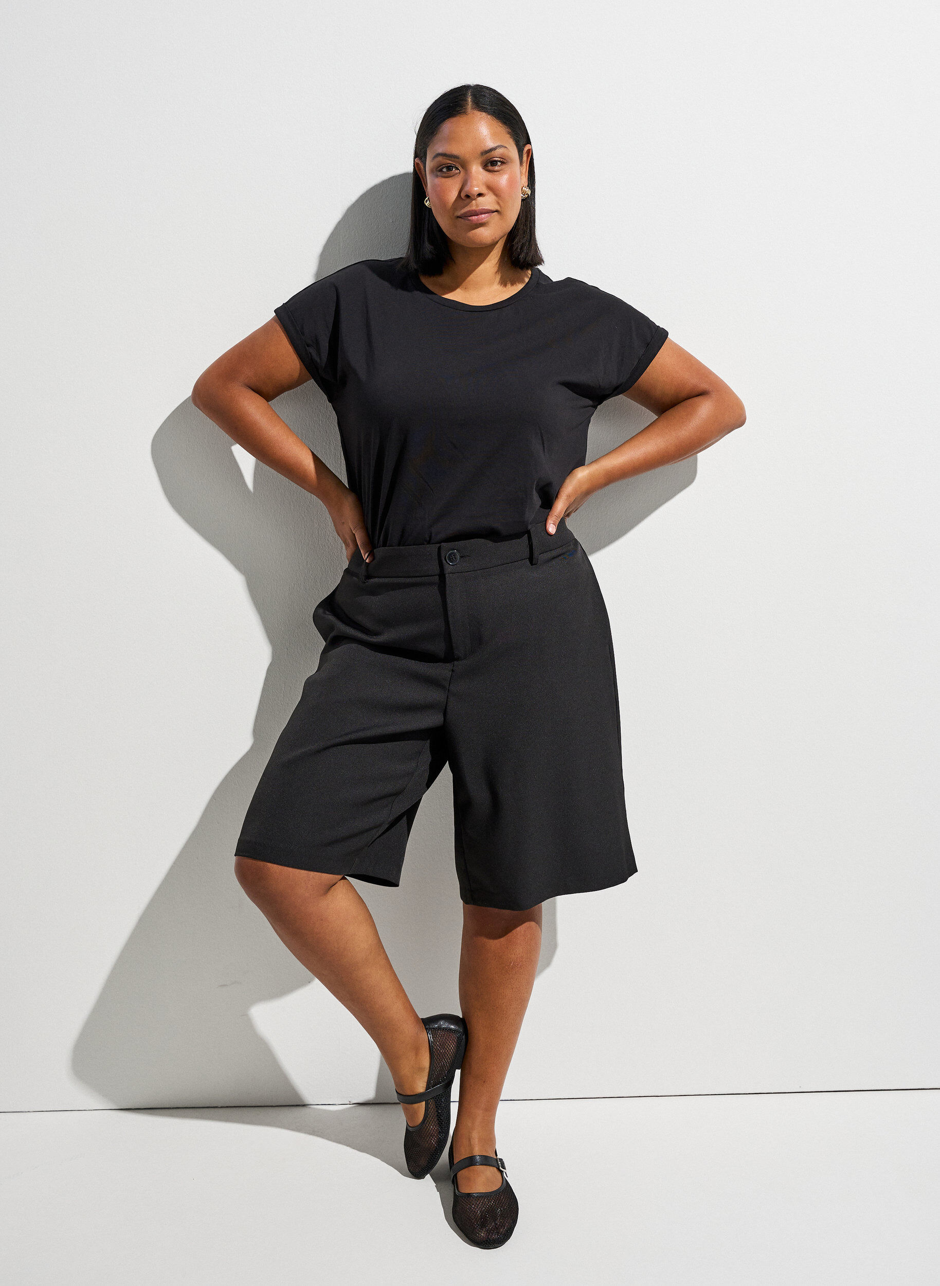 ZizziT-shirt met korte mouwen van katoenmix, Zwart, Image image number 0