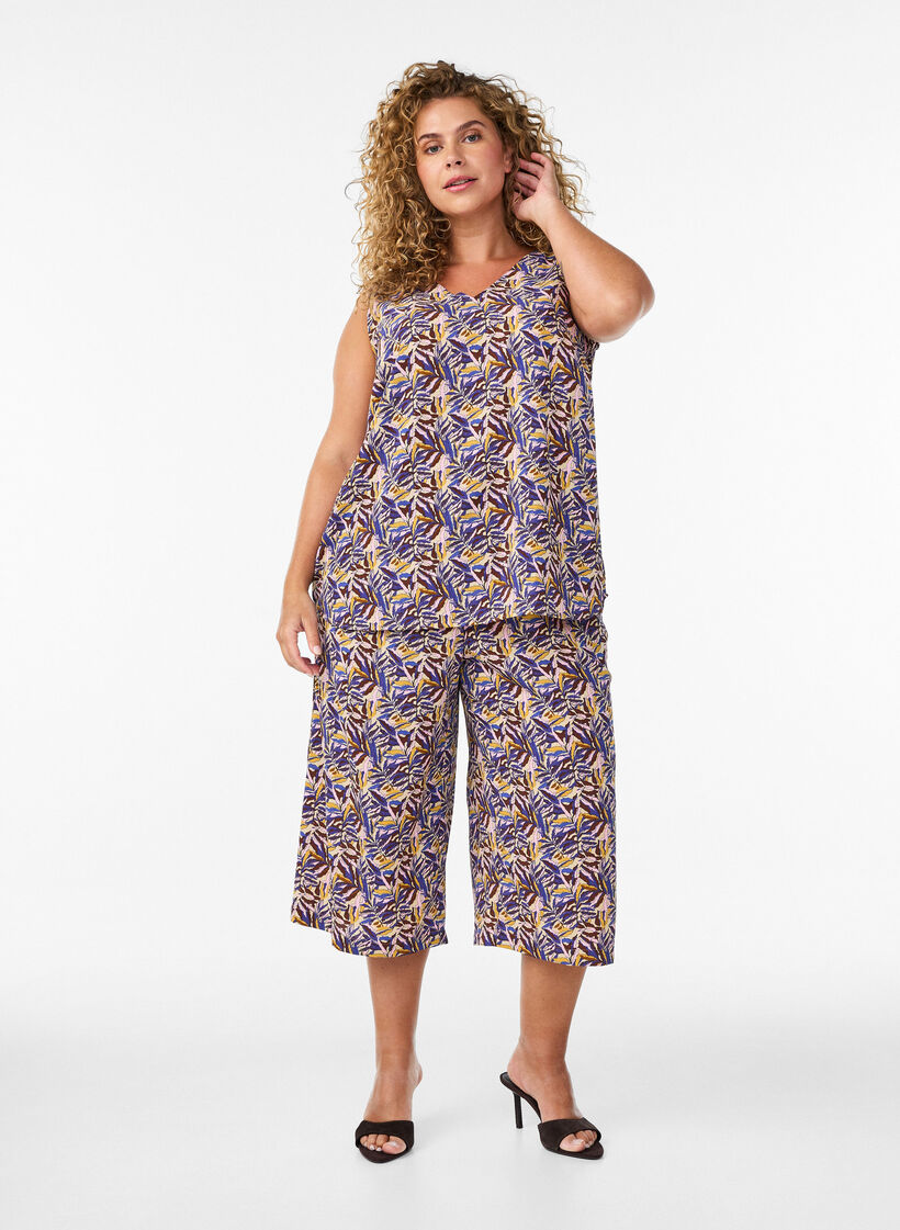 Top met print en V-hals, Blauw, Model image number 1