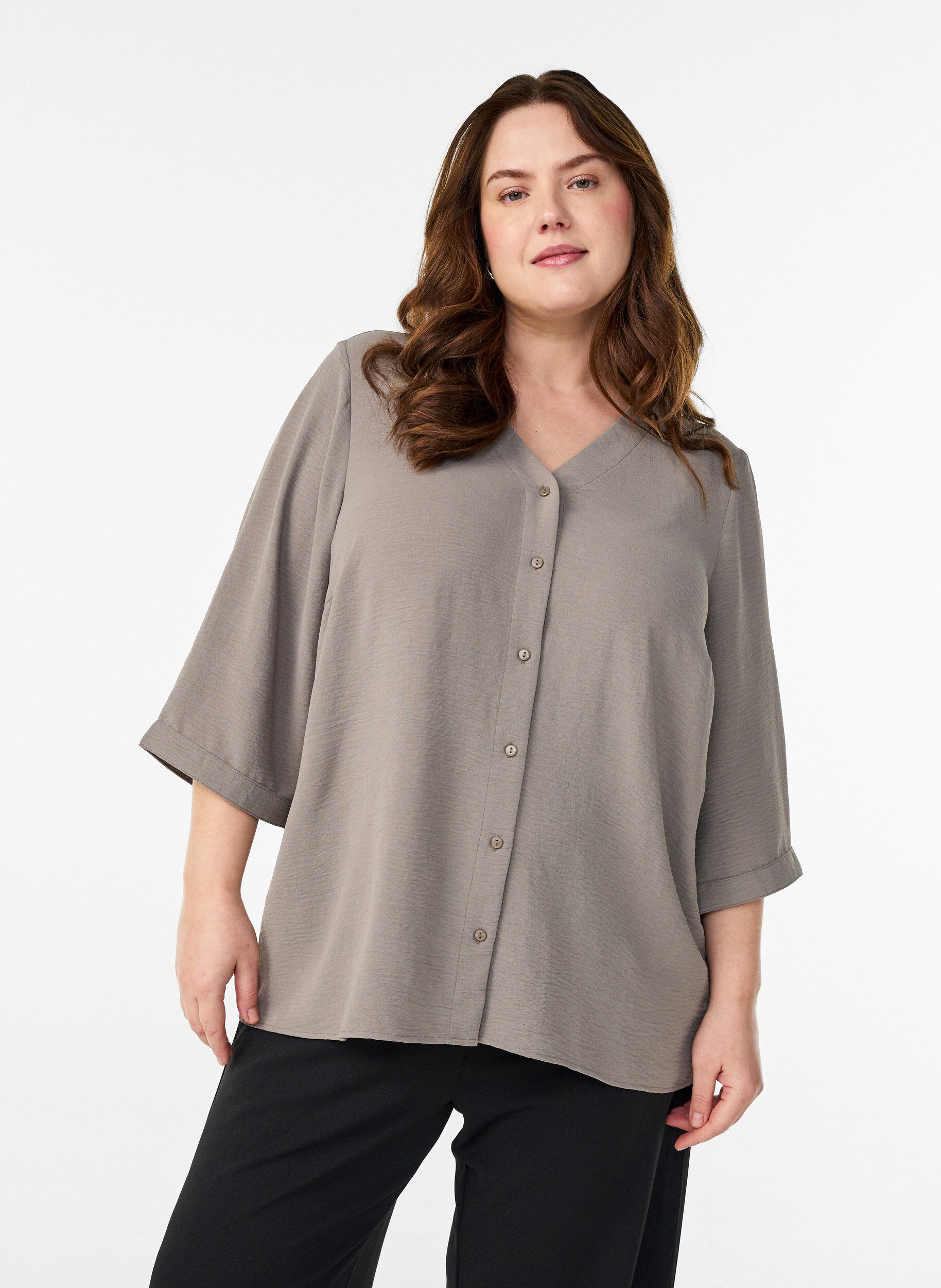 Shirtblouse met V-hals en 3/4 mouwen, Beige, Model