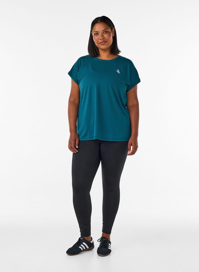 Effen gekleurd trainingsshirt, Groen, Model image number 1