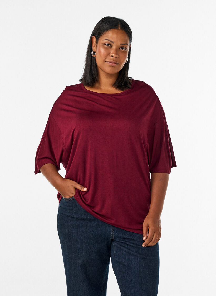 Losse pasvorm T-shirt in viscose jersey, Rood, Model image number 0