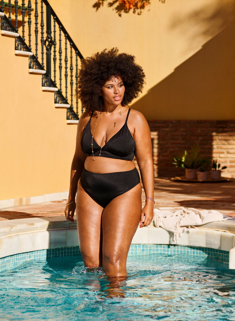 Bikinitop met uitneembare pads en rugsluiting, Black, Image