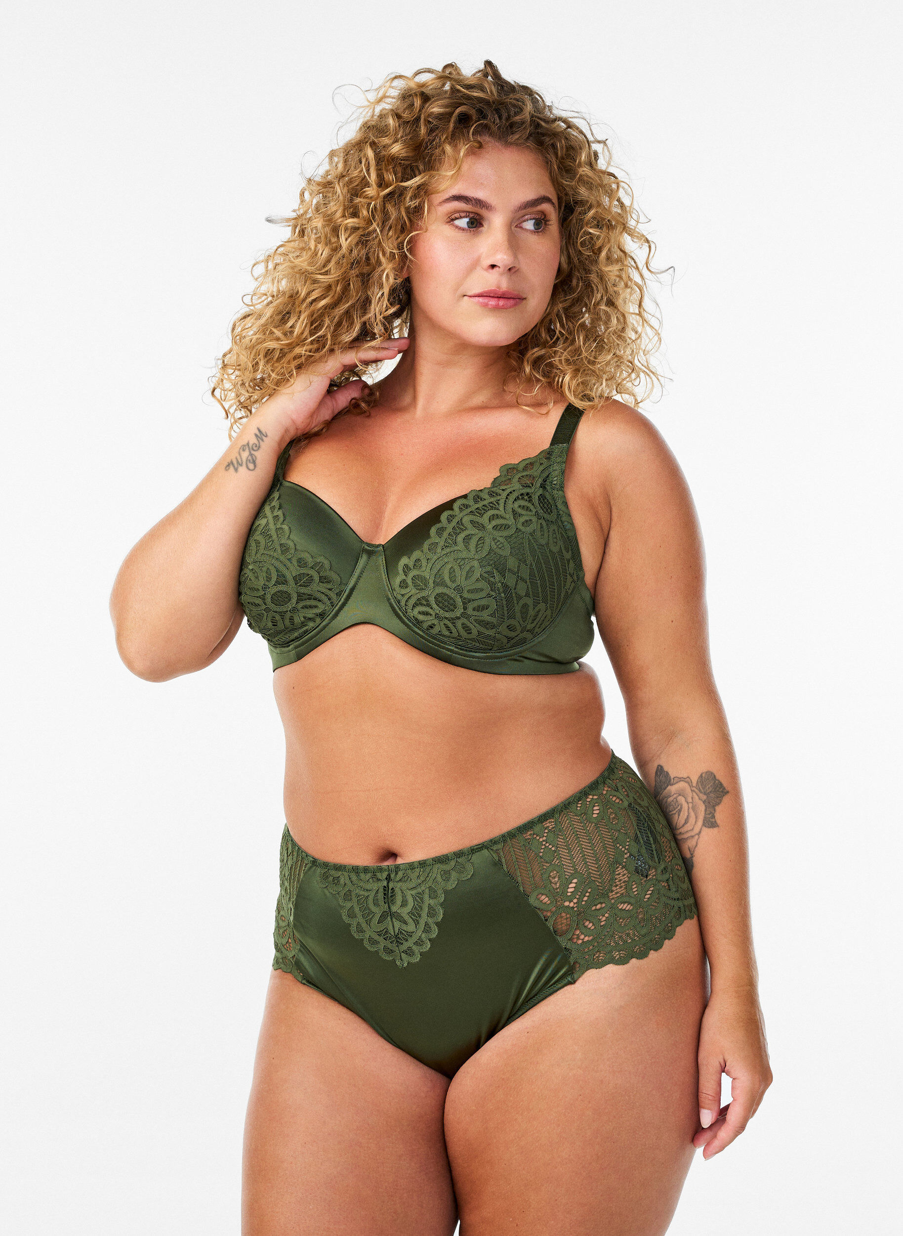 ZizziVoorgevormde beugel-bh met kant, Groen, Model image number 1