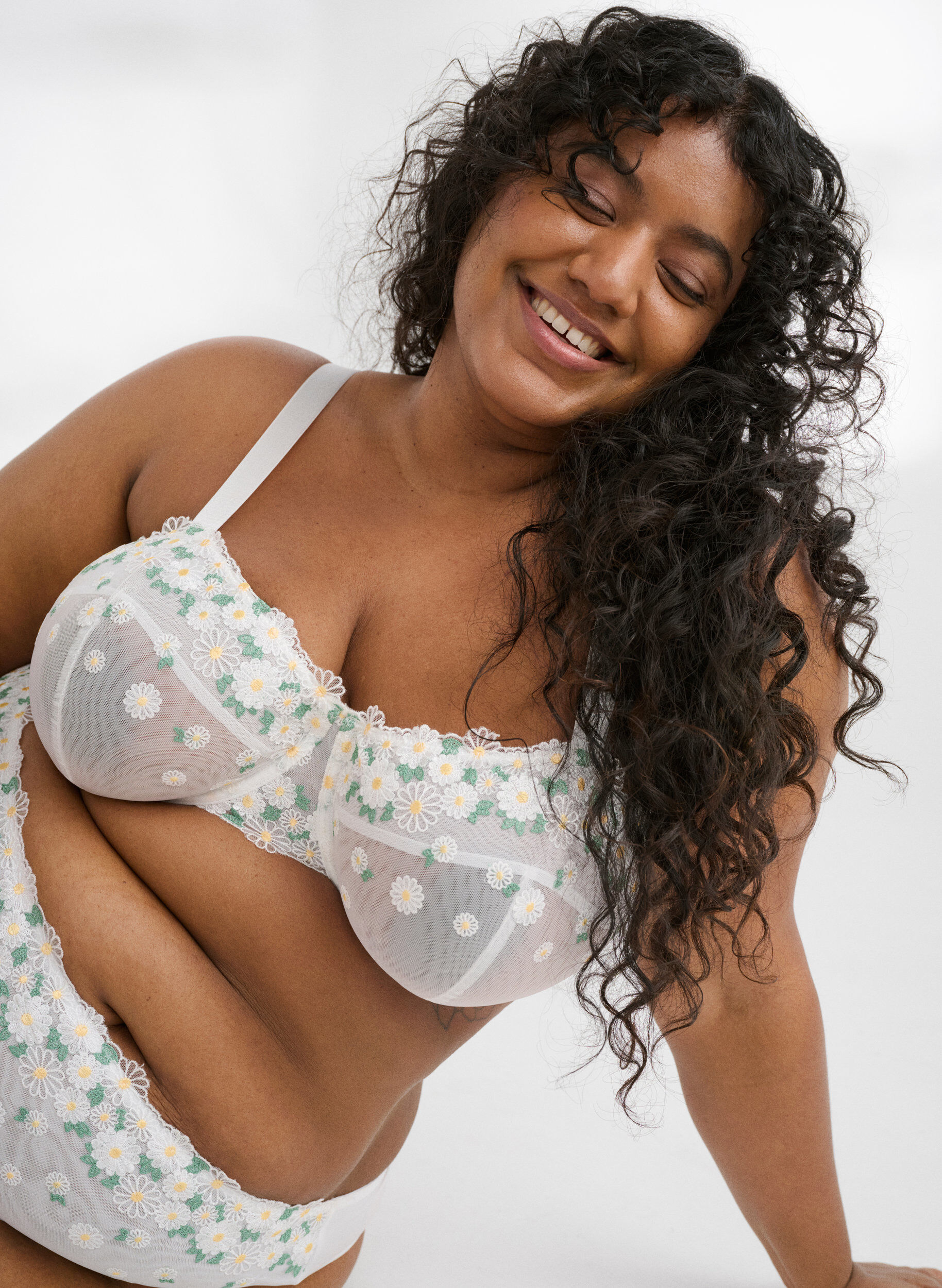 ZizziBalconette bh in mesh met margrietborduursel, Wit, Image image number 0