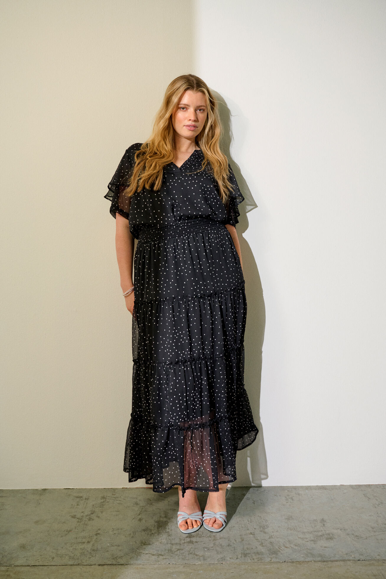 ZizziZwarte set met stippen, , Model