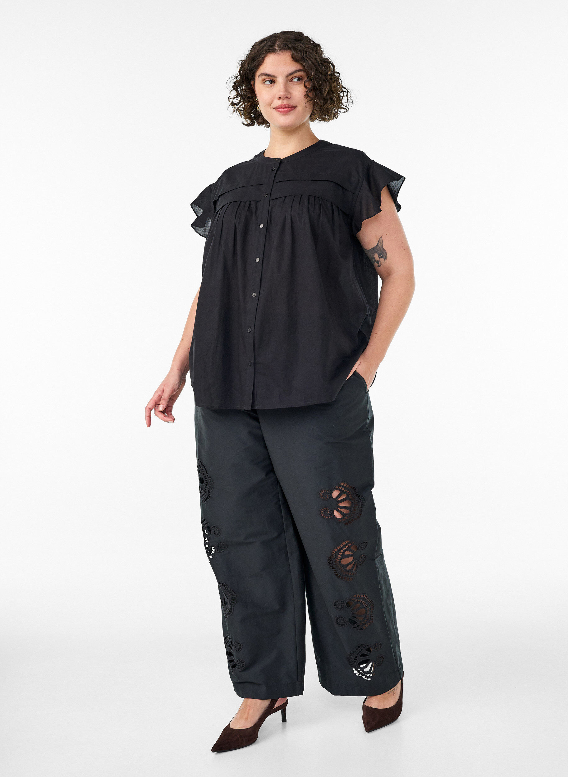 ZizziMouwloze A-lijn katoenen blouseshirt, Zwart, Model image number 1