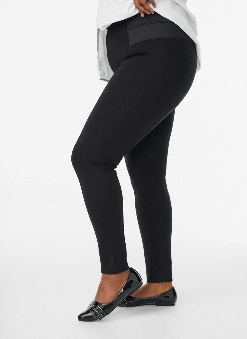 Legging met breed elastiek in de taille, Zwart, Model