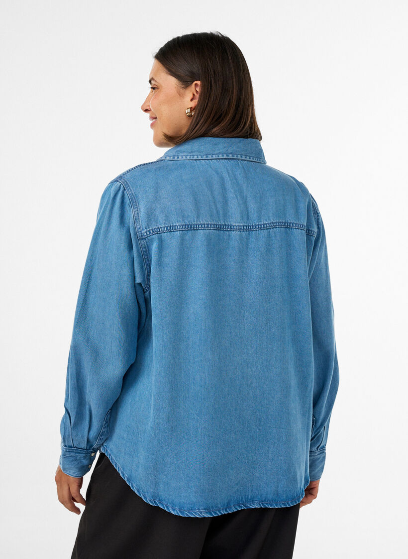 Denim blouse van lyocell met drukknopen, Blauw, Model