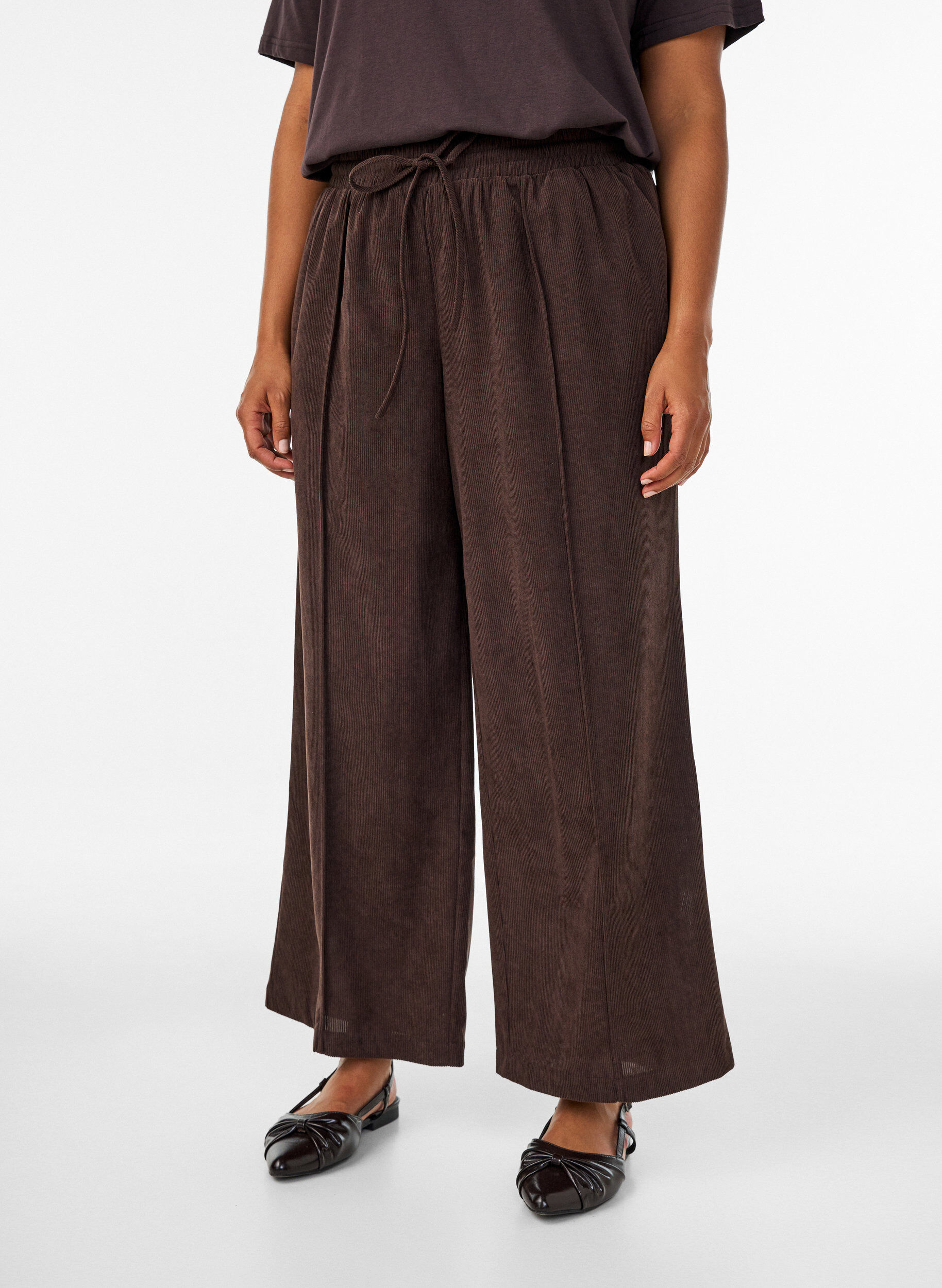 ZizziCorduroy broek met wijde pijpen en een hoge taille, Bruin, Model image number 2
