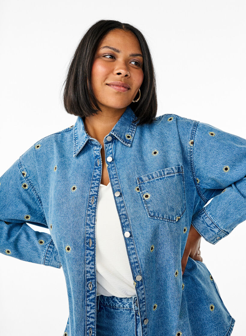 Denim shirt met geborduurde bloemen, L. B. D Sunflower , Model