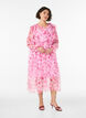 Chiffonjurk met bloemenprint, ruches en lange mouwen, Roze, Model image number 0