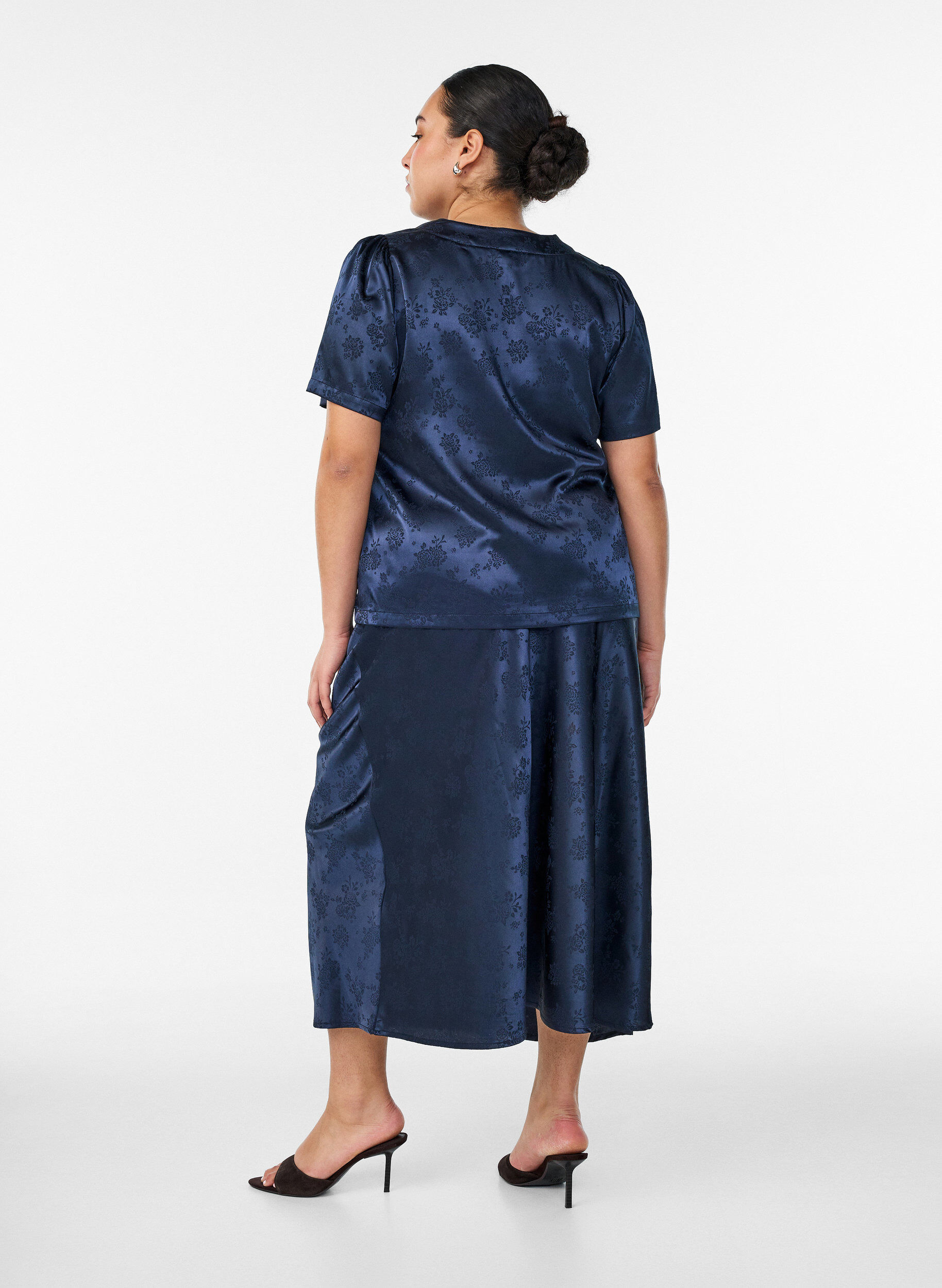 ZizziSatijnen rok met een tonale bloemenprint, Blauw, Model image number 1