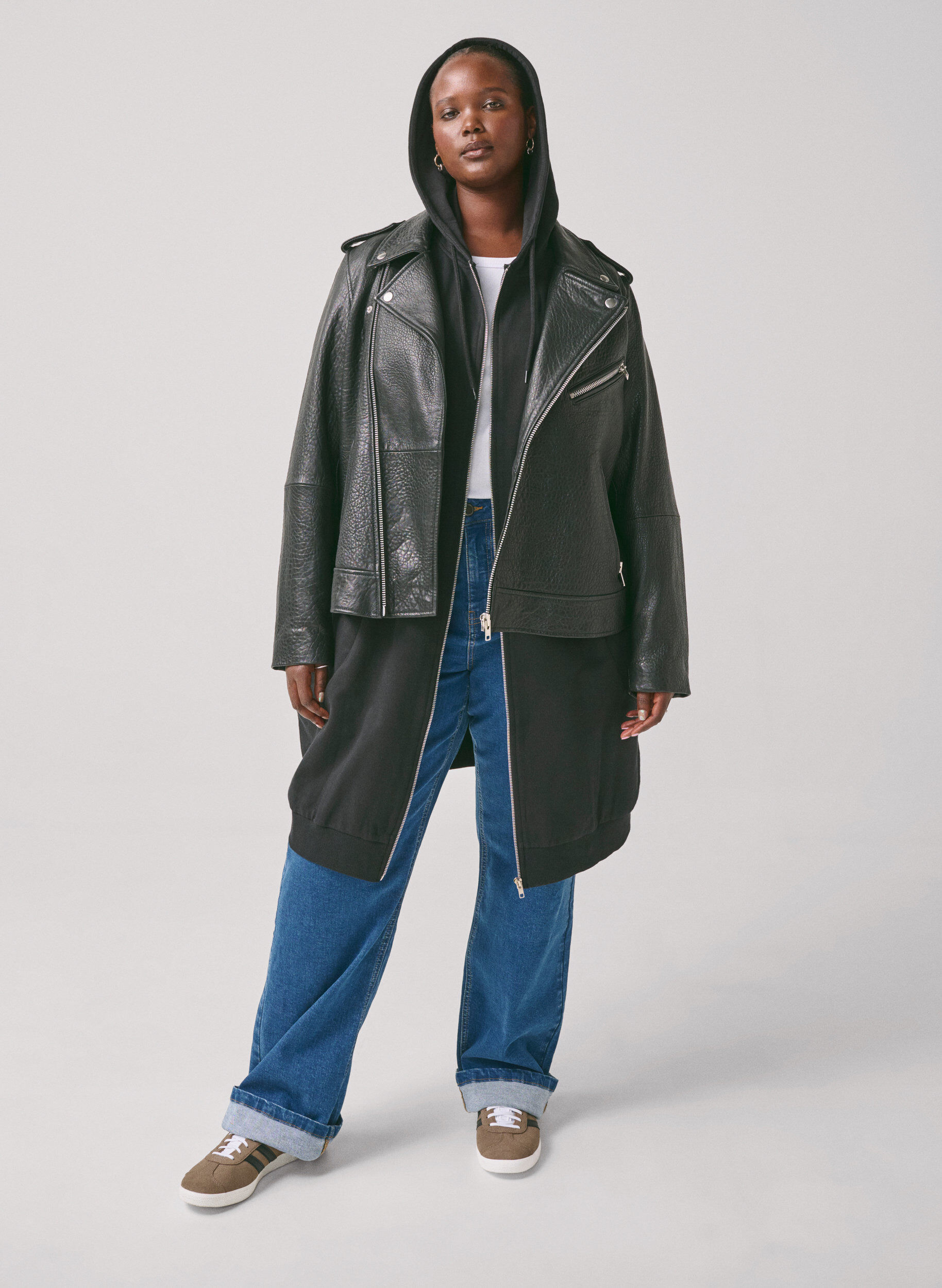 ZizziLang katoenen sweat vest met capuchon, Zwart, Image image number 0