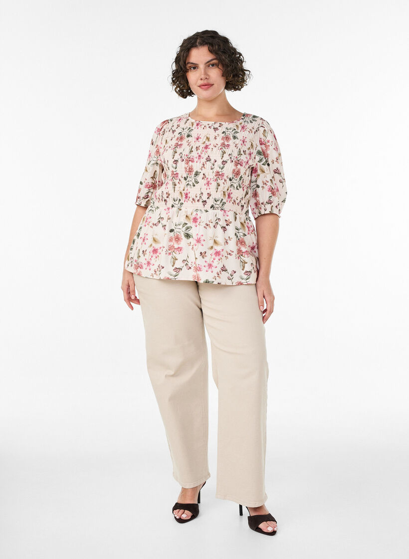 Viscose blouse met smokwerk en peplum-effect, Vanille, Model image number 1