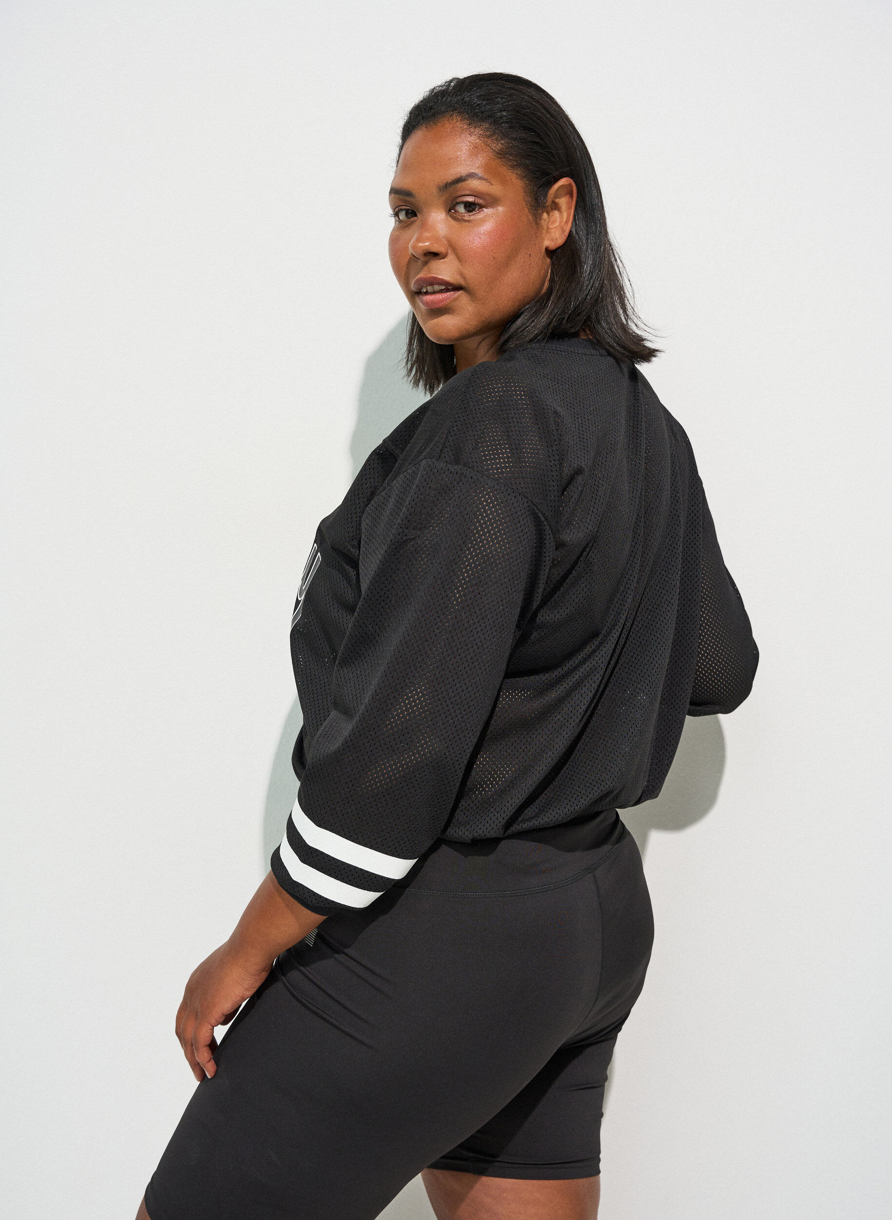 ZizziSporty mesh-top met tekstprint, Zwart, Model image number 2