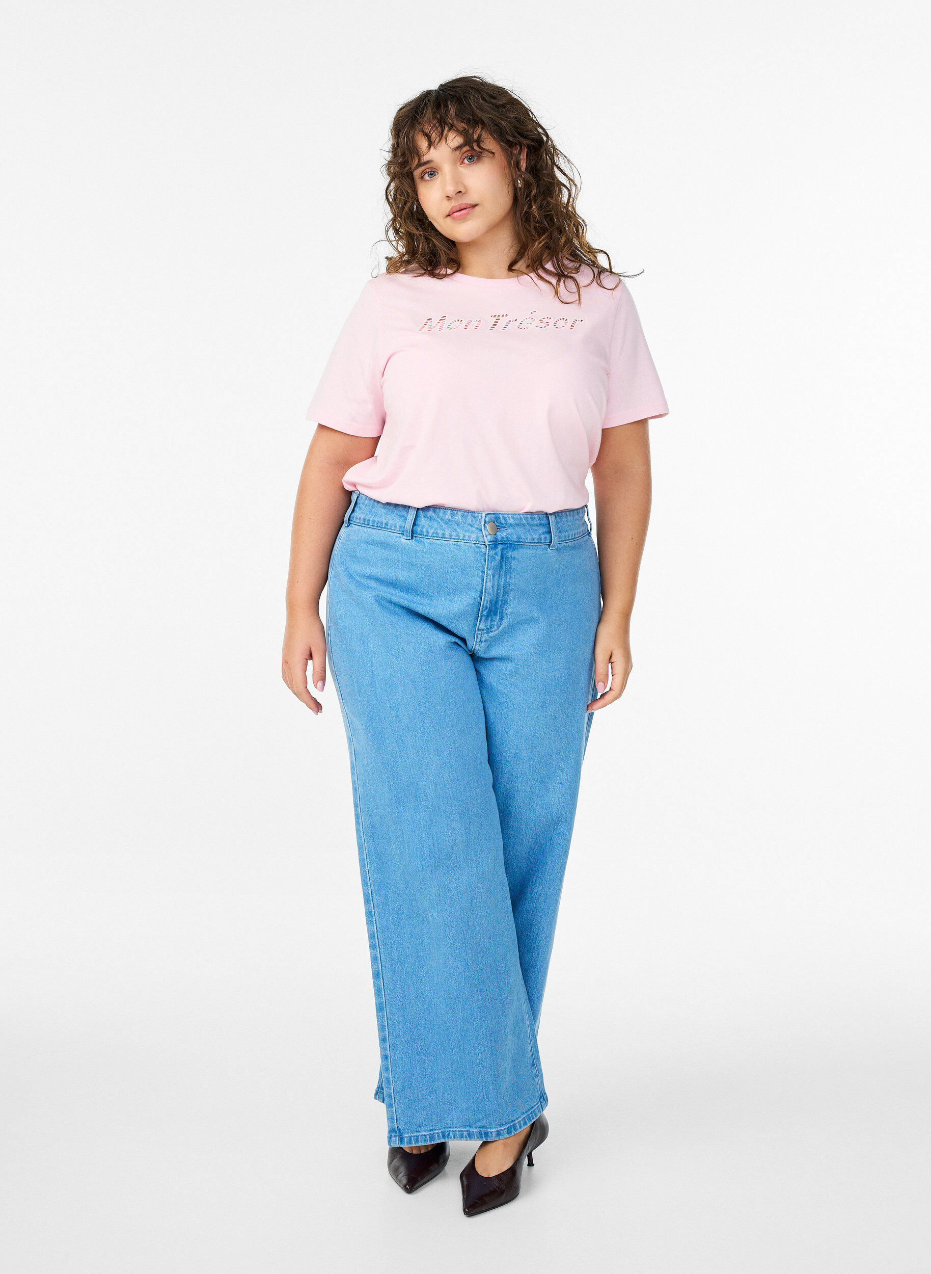 ZizziKatoenen T-shirt met decoratief detail vooraan, Roze, Model image number 1