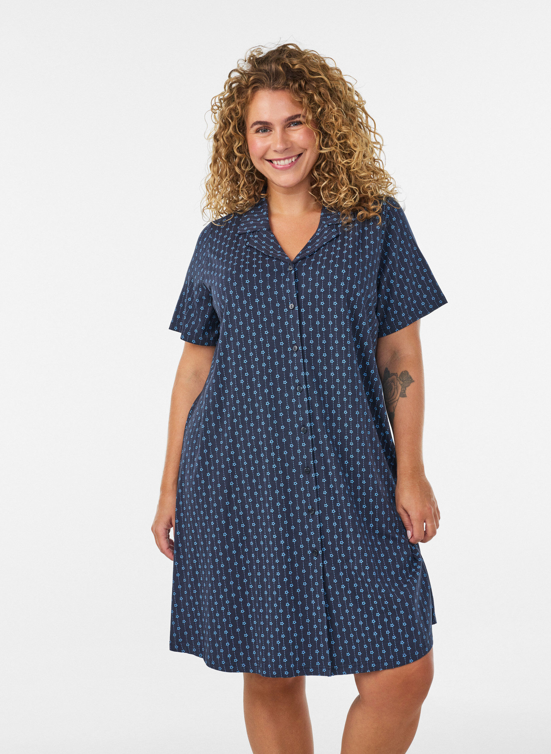 ZizziKatoenen nachtjapon met knoopsluiting, Blauw, Model image number 0