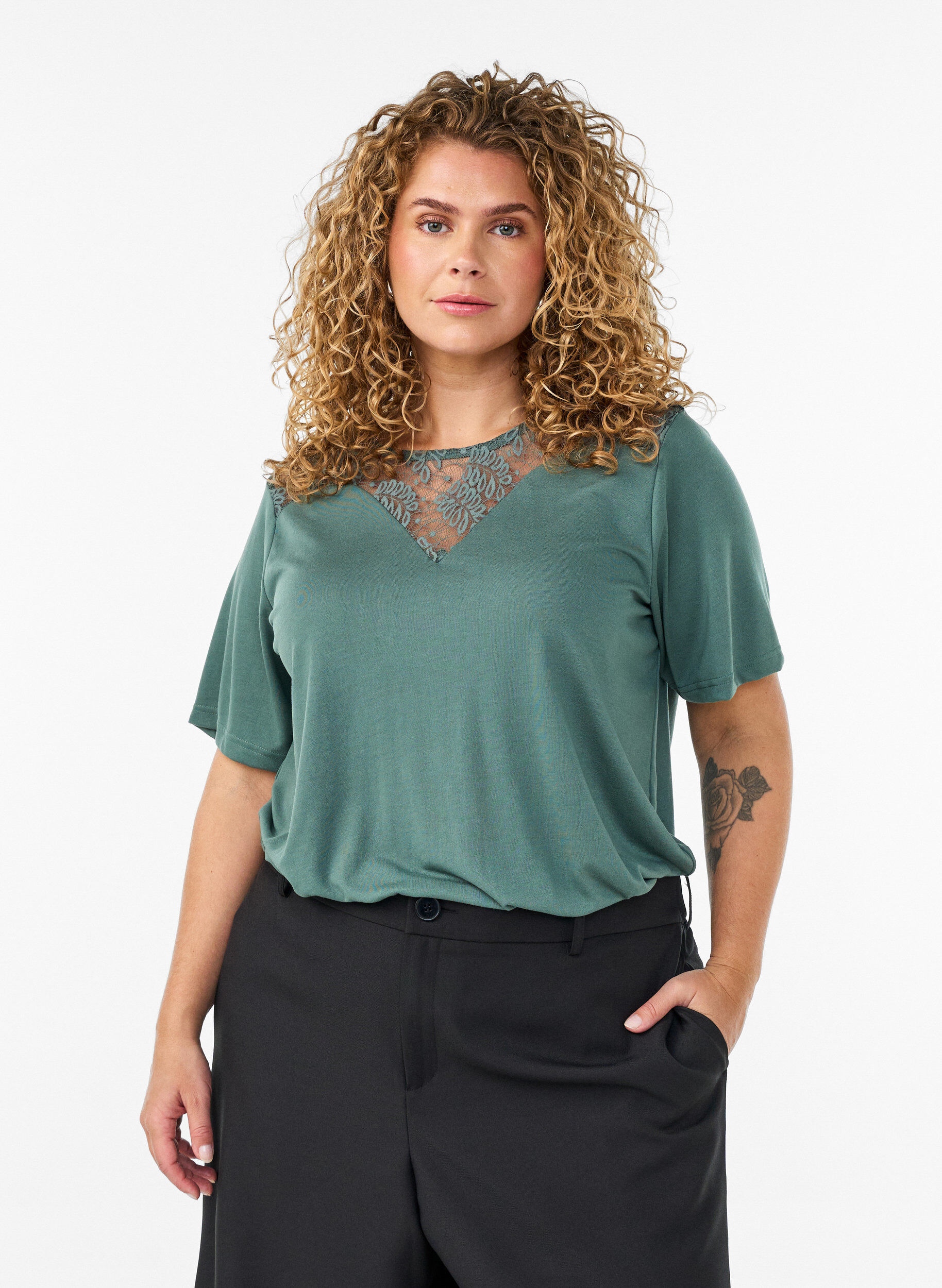 Blouse met kanten inzetstuk en ballonmouwen, Groen, Model