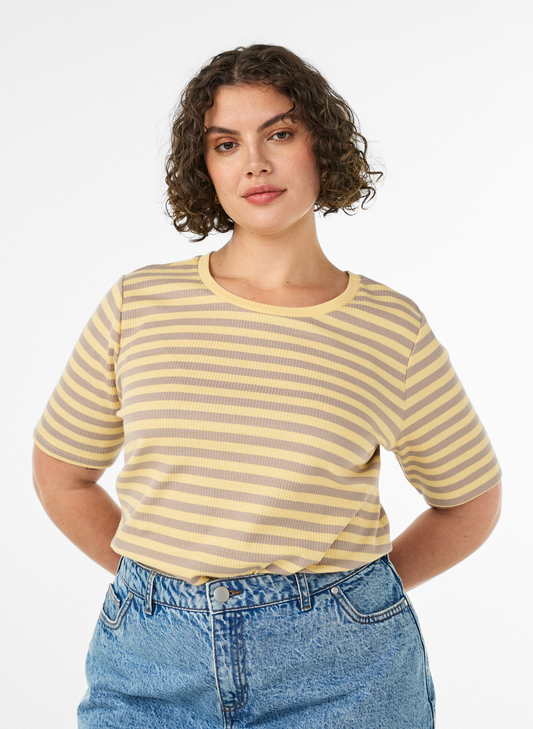 Gestreept T-shirt met geribbelde textuur, Geel, Model