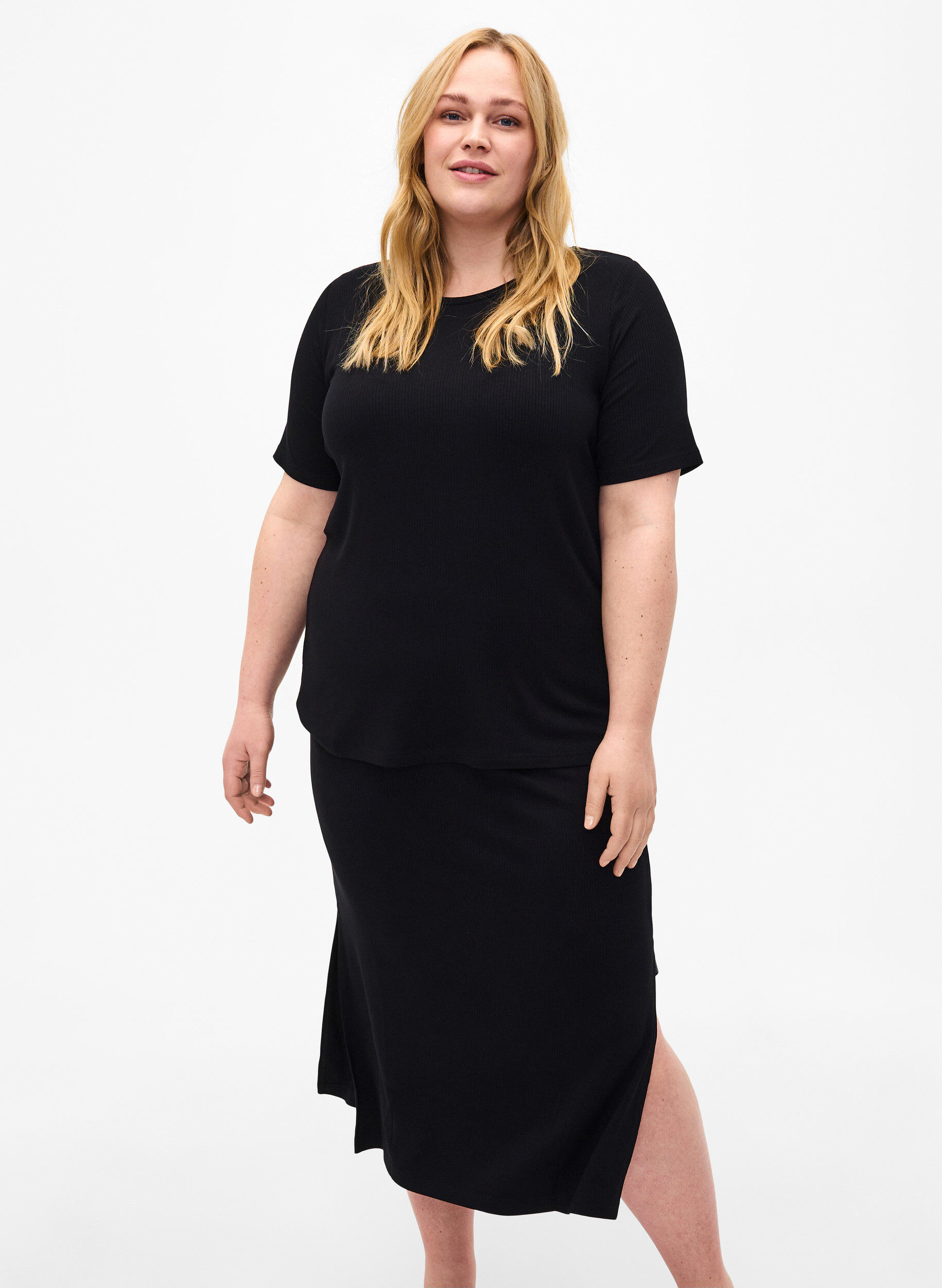 Viscose midirok met slanke pasvorm, Zwart, Model
