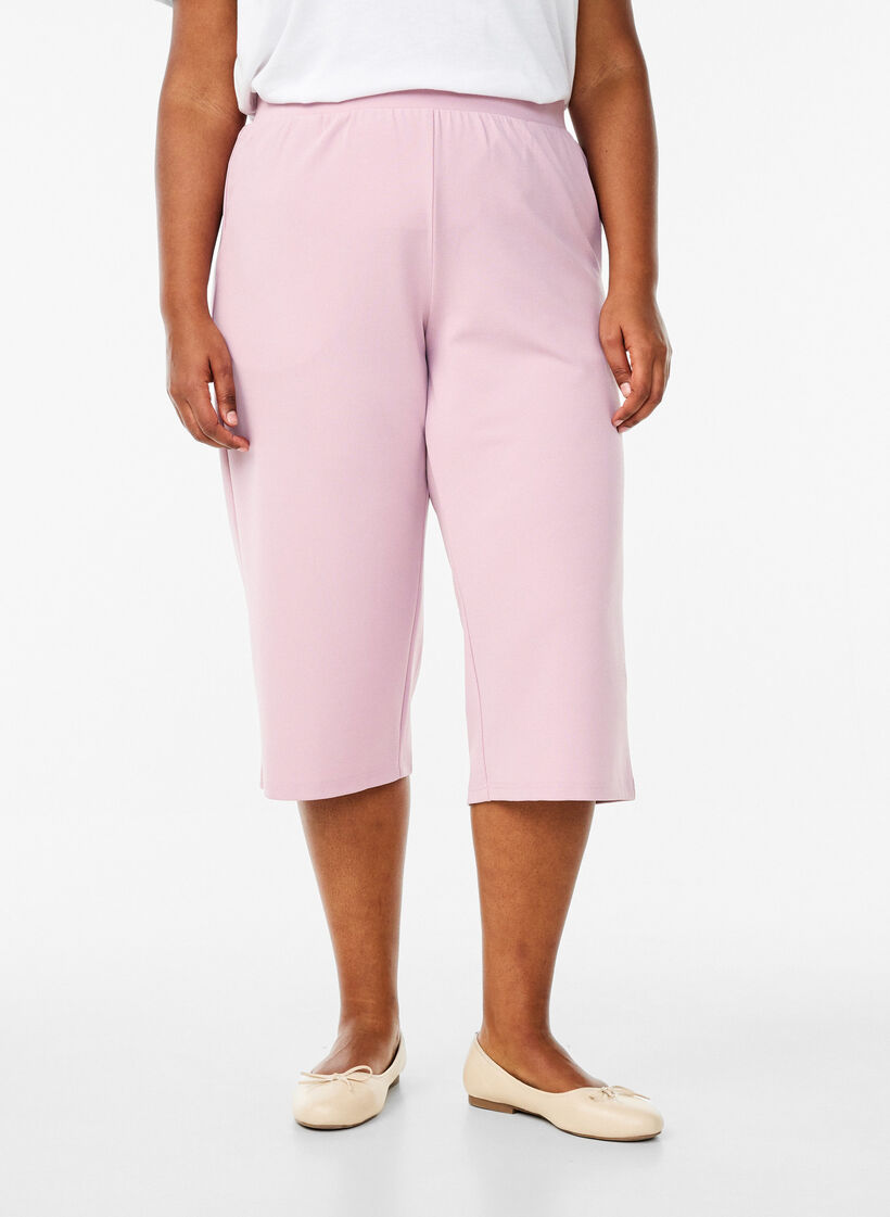 FLASH - Hoog getailleerde kniebroek met losse pasvorm, Rood, Model image number 2