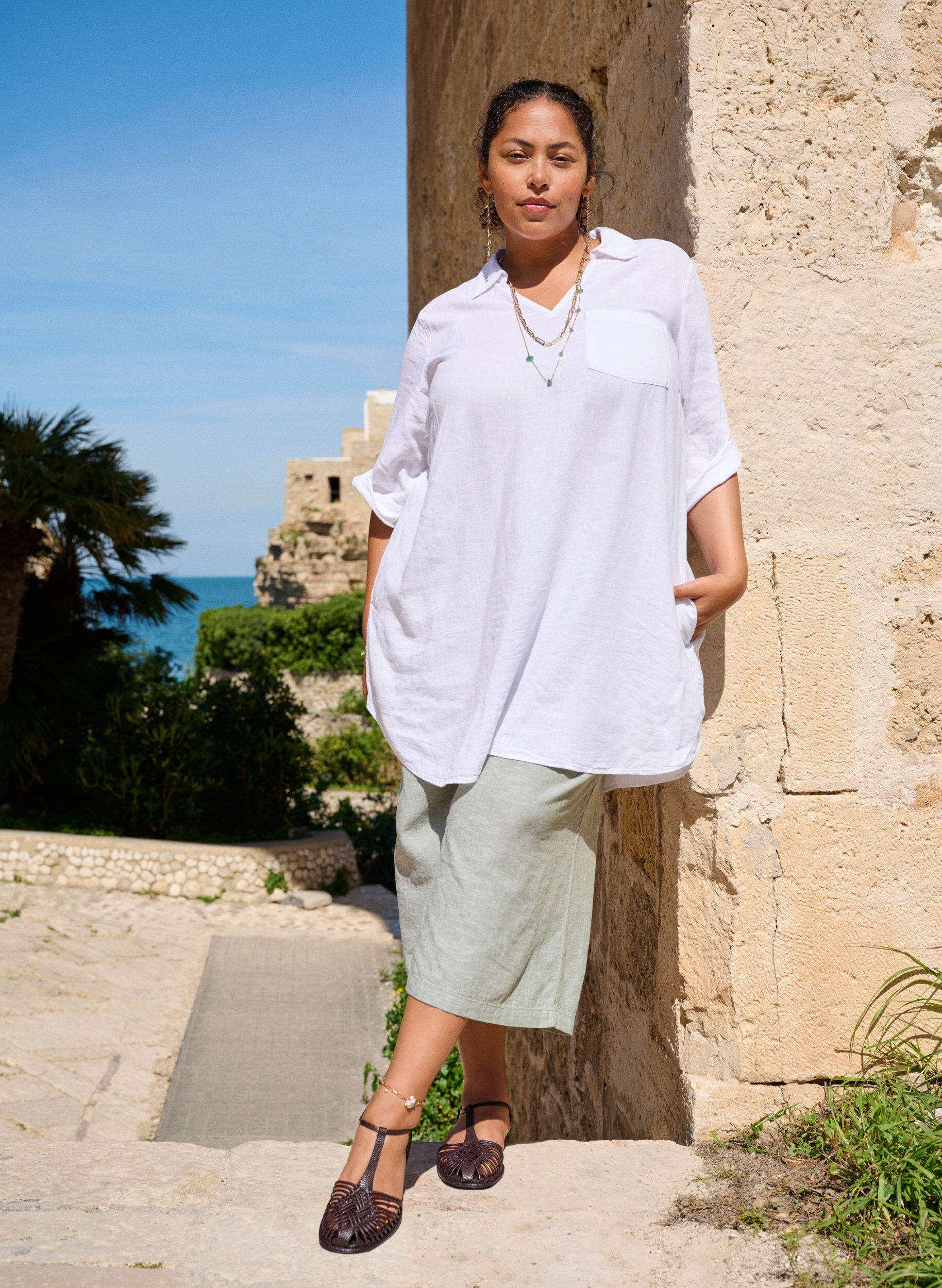 ZizziIngekorte broek van linnen en viscose, Groen, Image image number 0