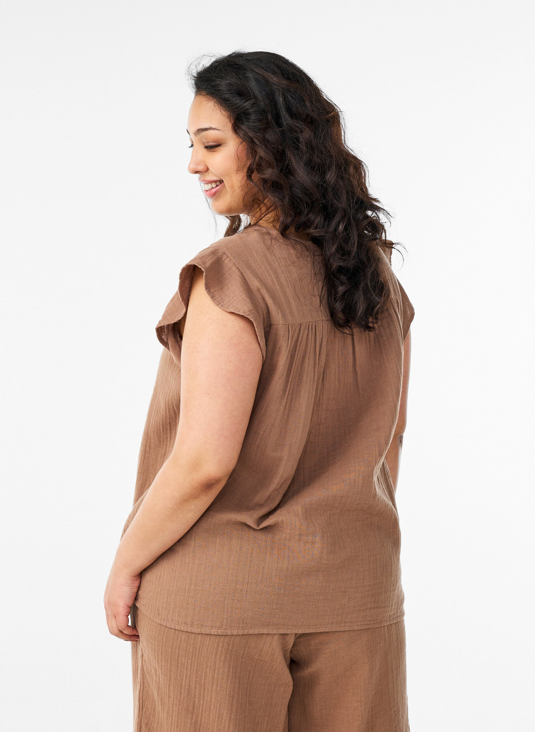 ZizziTop sans manches en mousseline de coton avec volants, Marron, Model image number 2