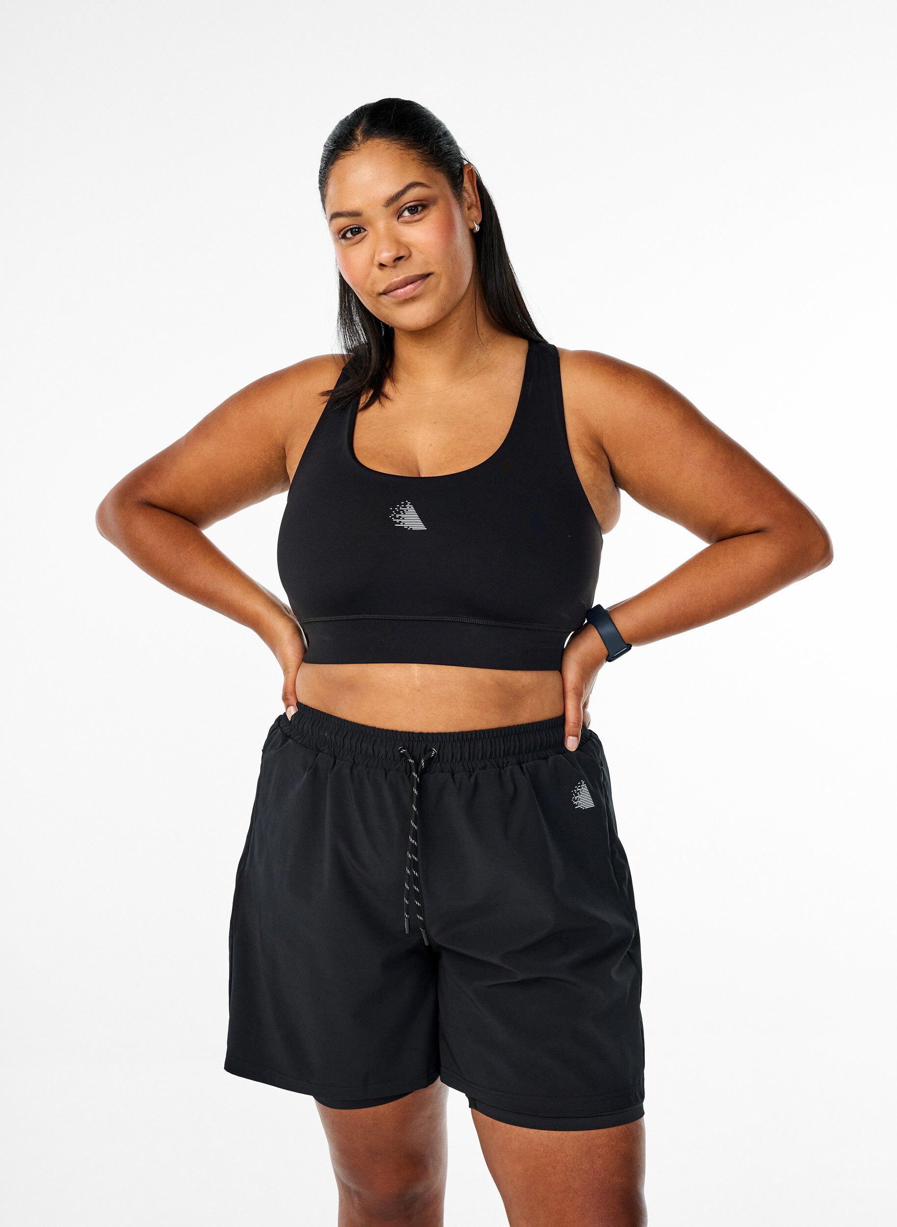 Trainingsshort met binnenbroekje, Zwart, Model